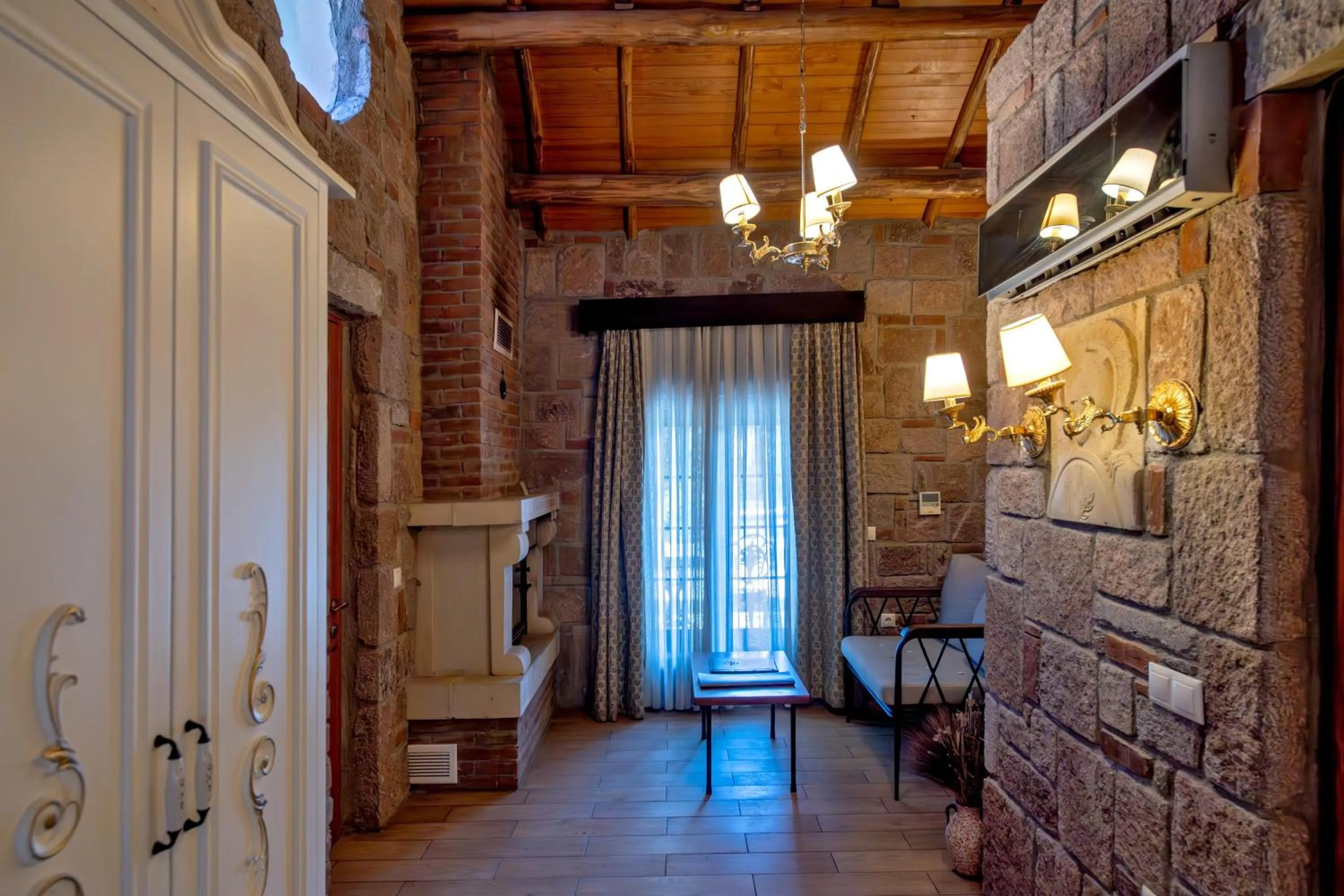 Bed in Wineport Lodge Agva Riverside Hotel & Winery