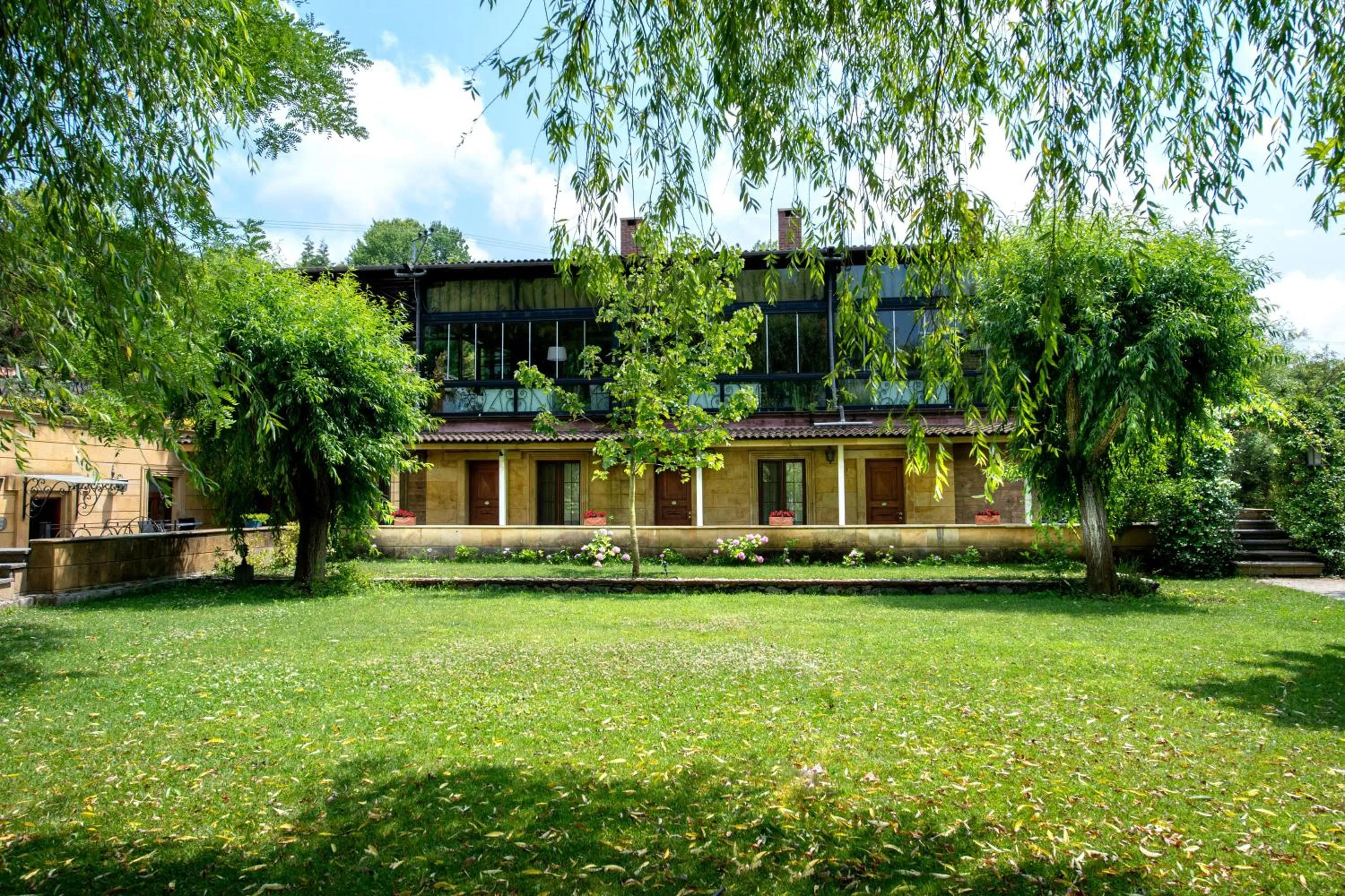 Natural landscape in Wineport Lodge Agva Riverside Hotel & Winery