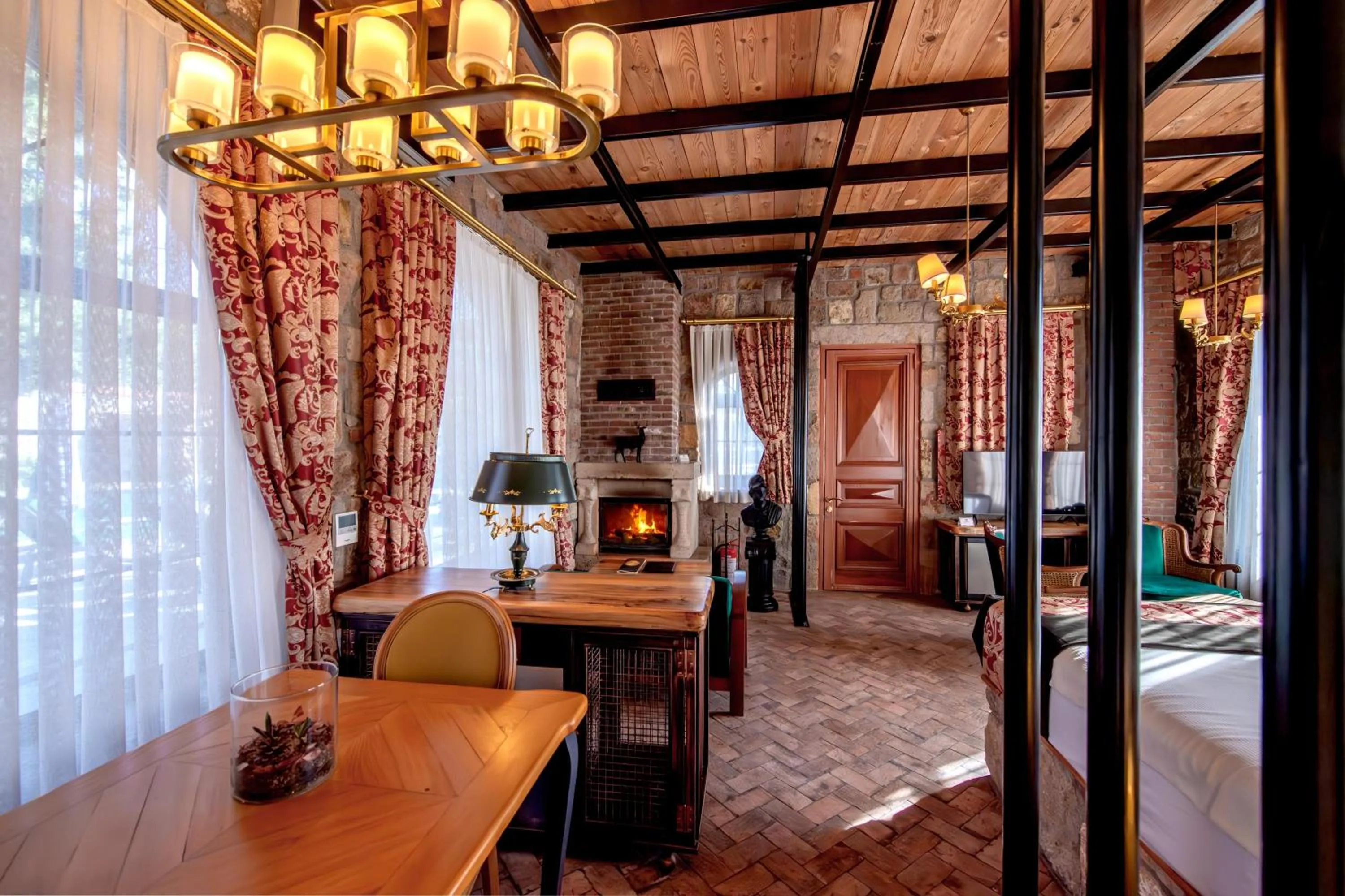 Bed in Wineport Lodge Agva Riverside Hotel & Winery