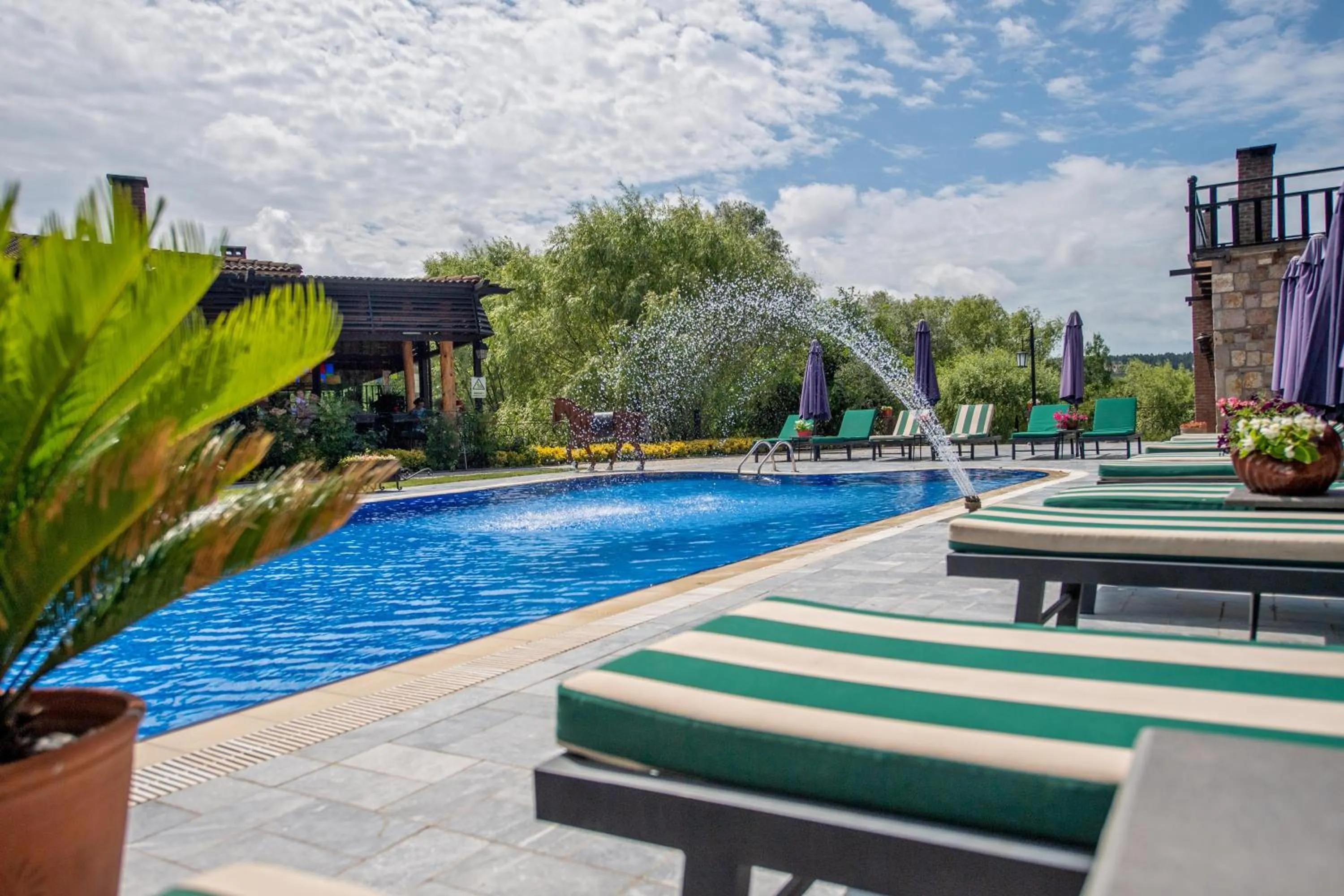 Summer in Wineport Lodge Agva Riverside Hotel & Winery