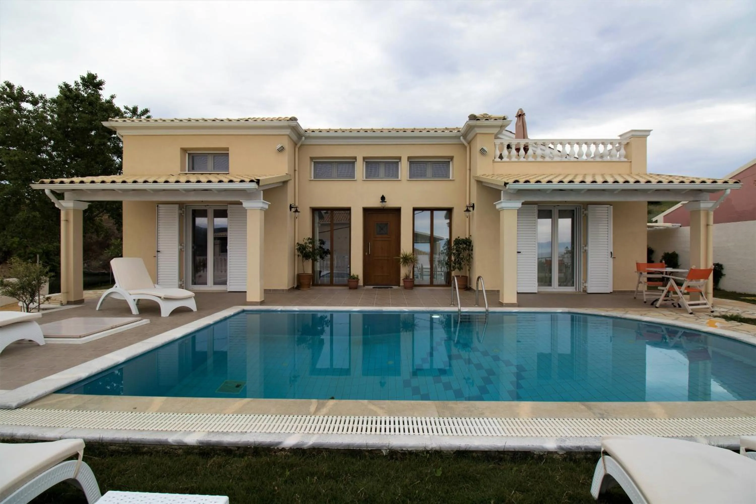 Facade/entrance in Villa de la Mer