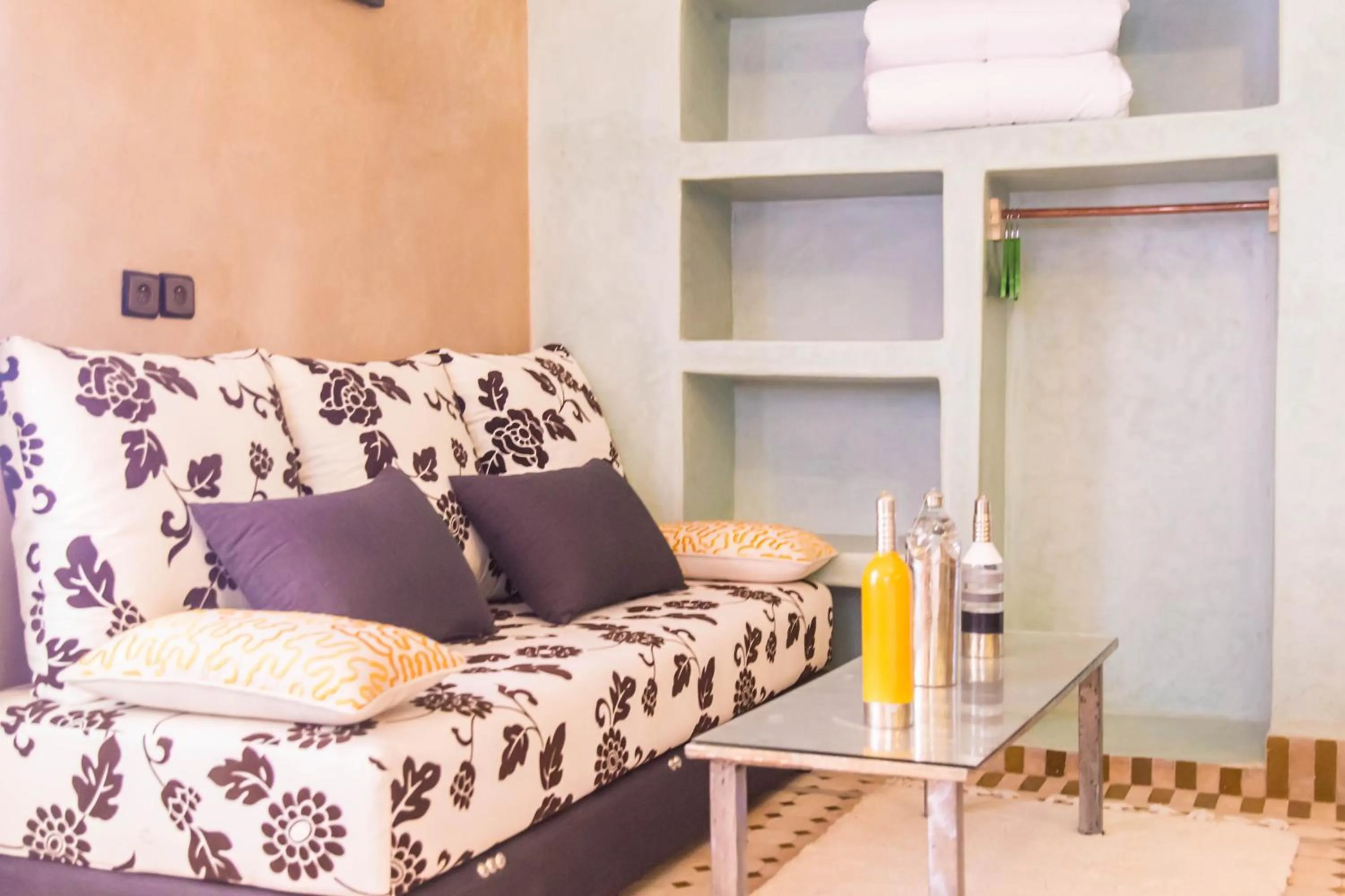 Living room in Riad Azawad