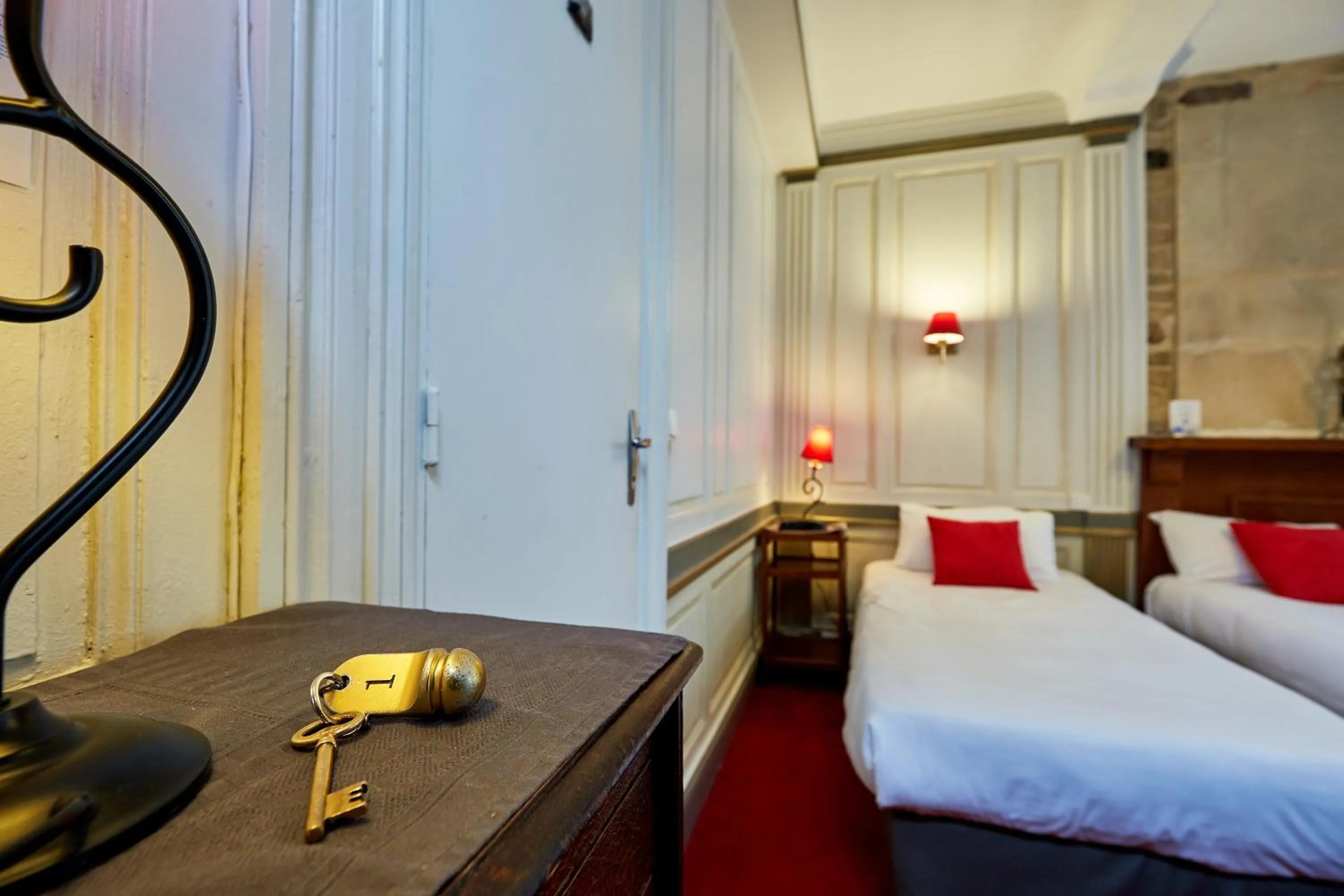 Photo of the whole room, Bed in Hotel Saint Etienne