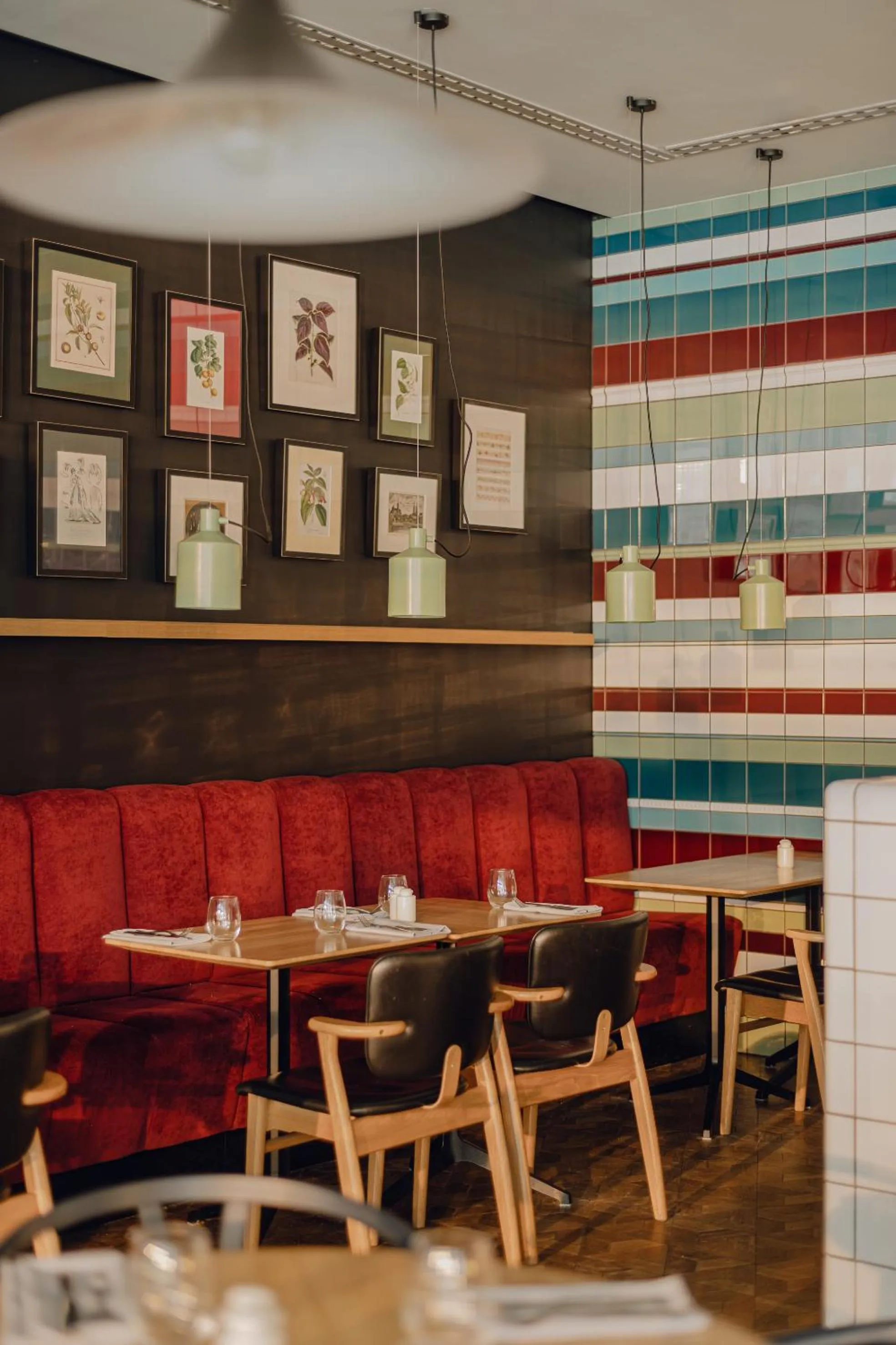 Restaurant/places to eat in PURO Wrocław Stare Miasto