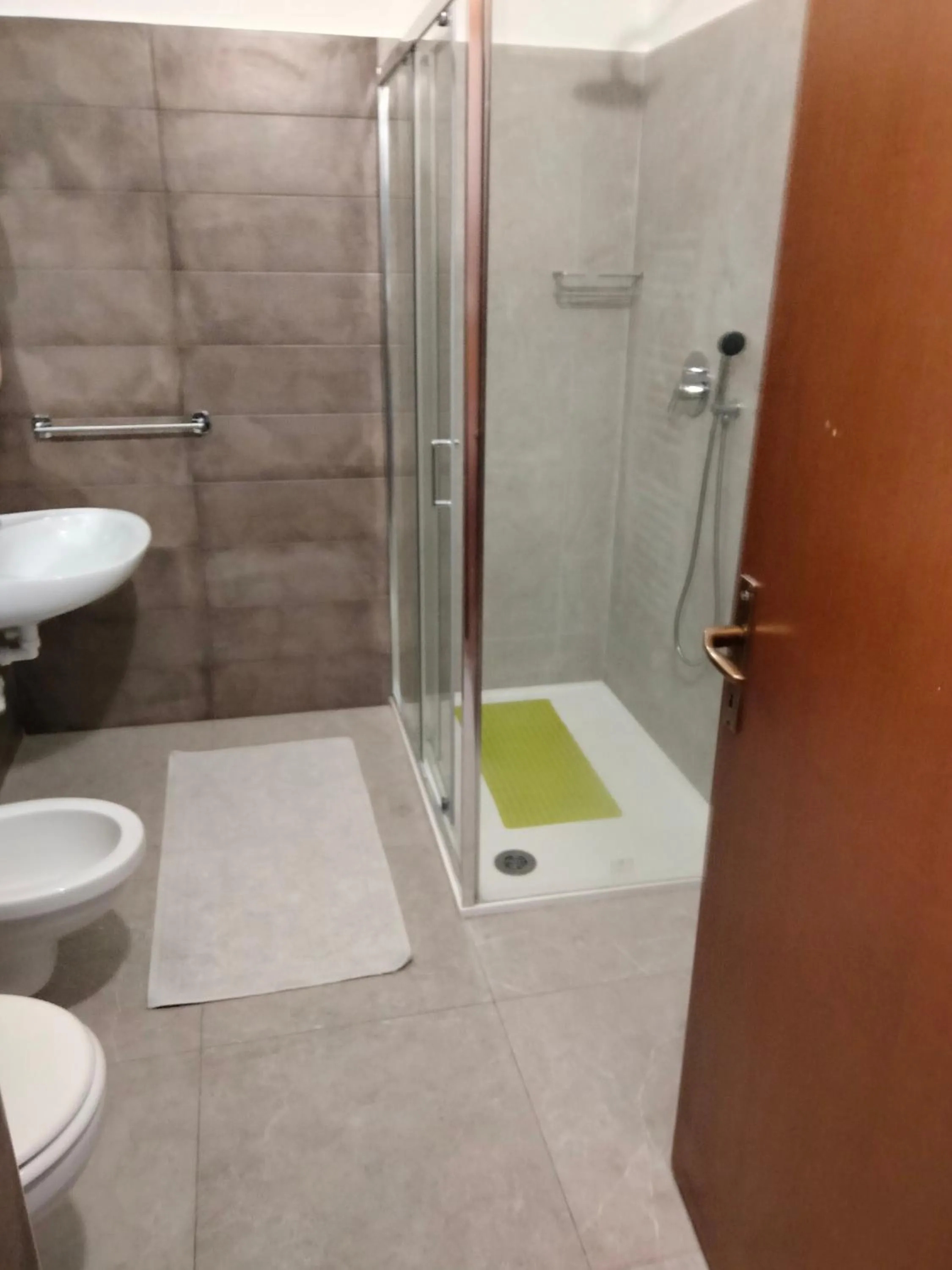 Bathroom in Hotel Lombardia