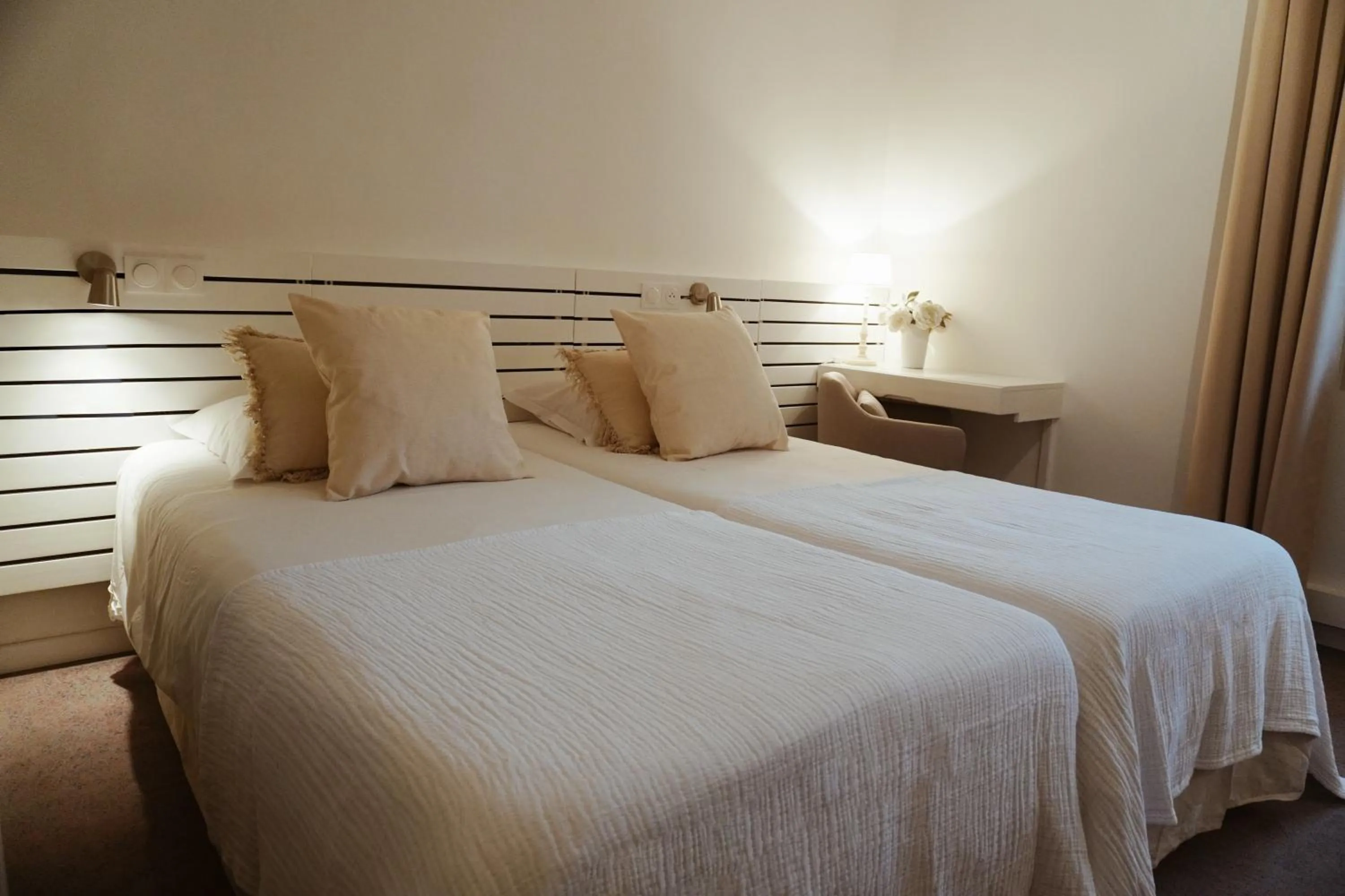 Bed in Hotel La Chaumette