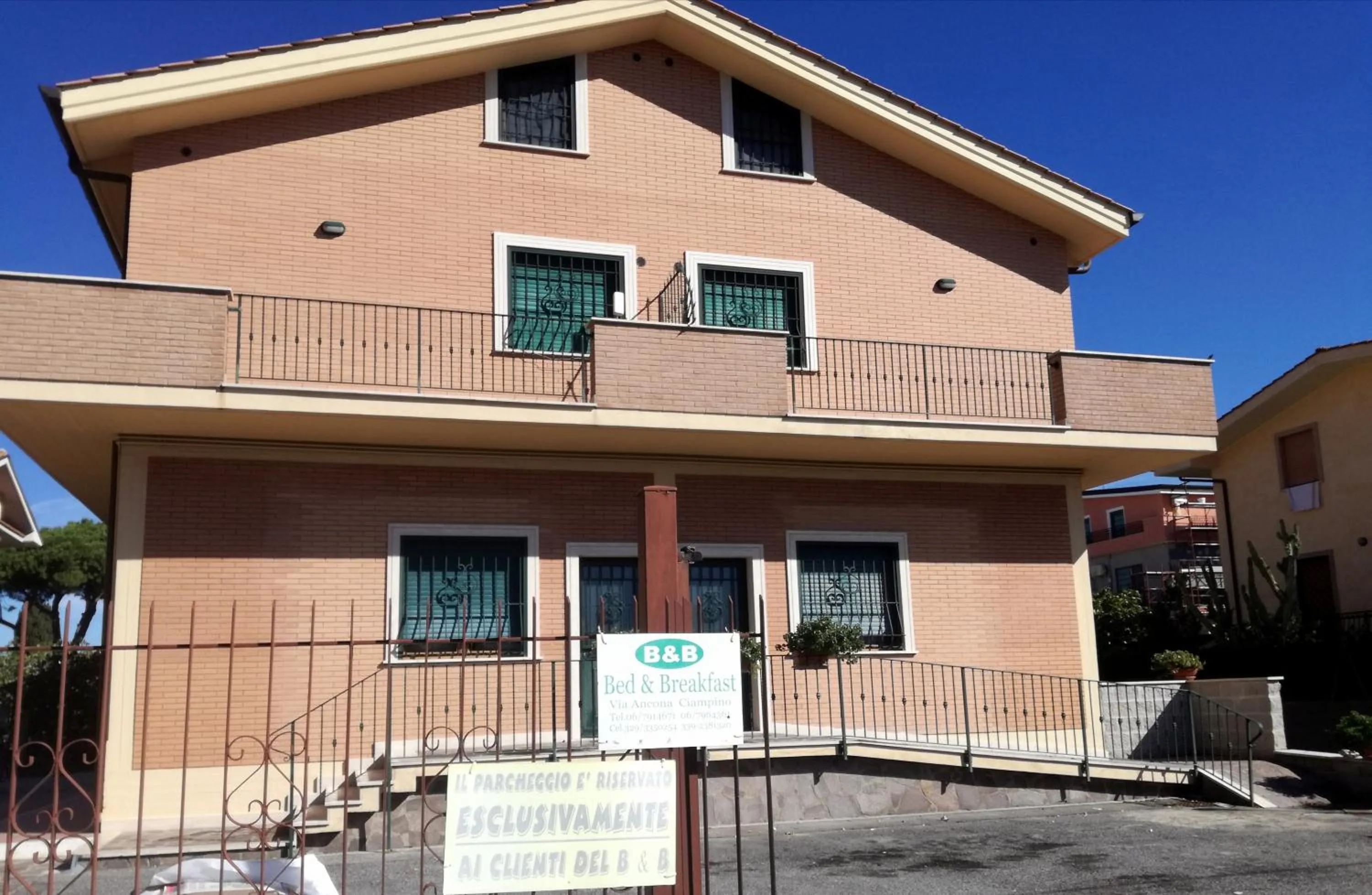 Property building in B&B Ciampino