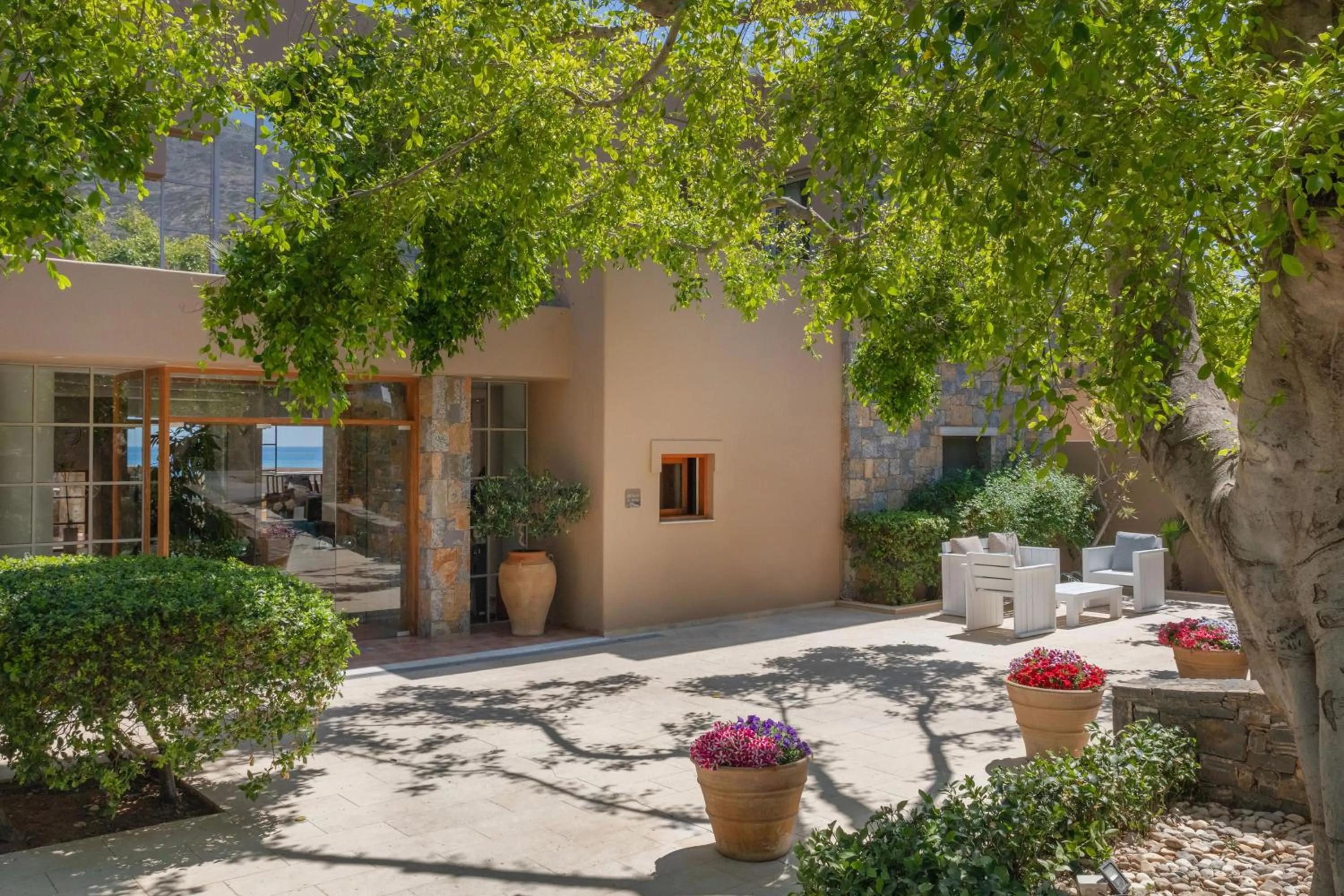 Facade/entrance in Blue Sea Beach Affiliated By Melia