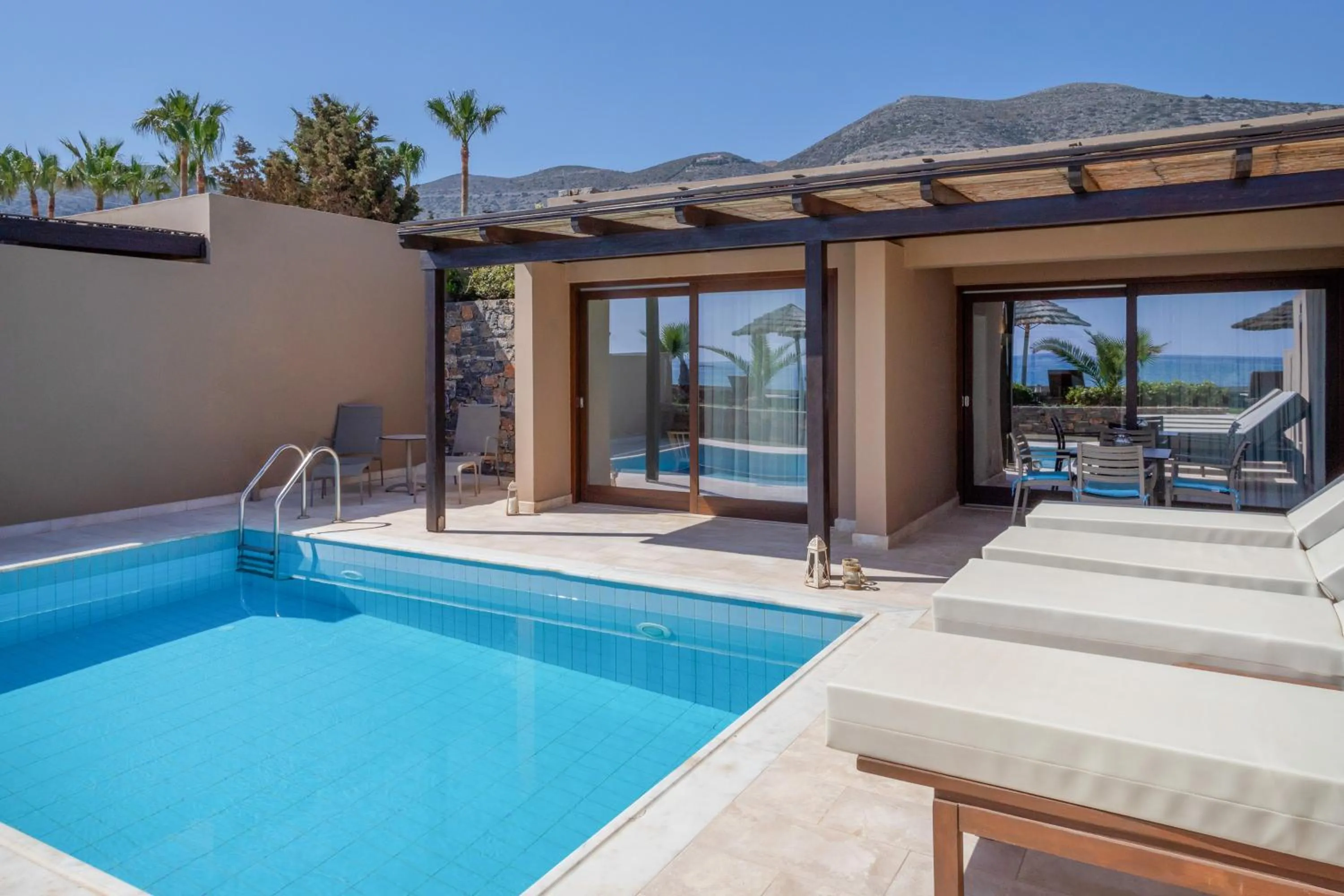 Swimming pool in Blue Sea Beach Affiliated By Melia