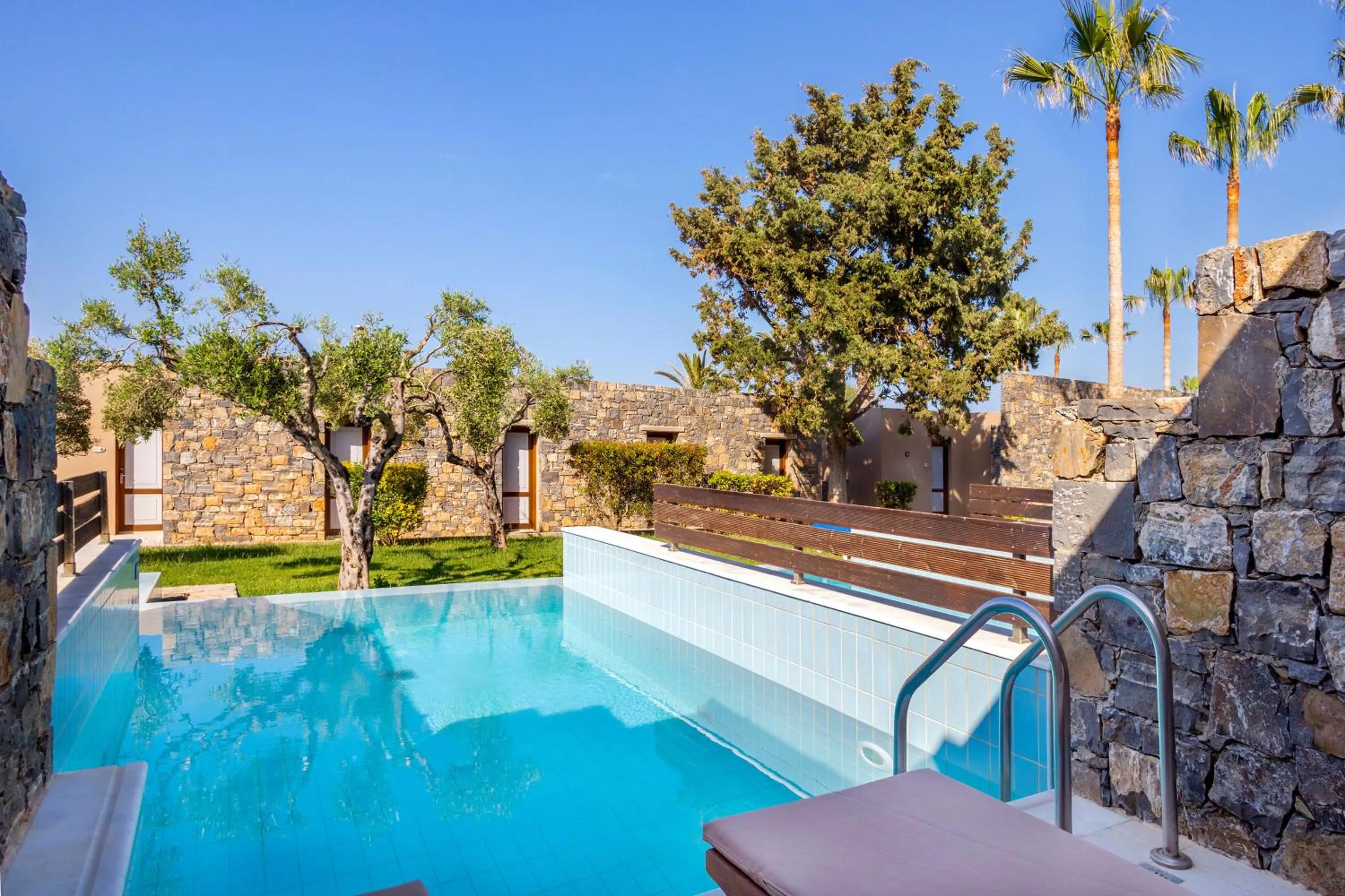 Swimming pool in Blue Sea Beach Affiliated By Melia