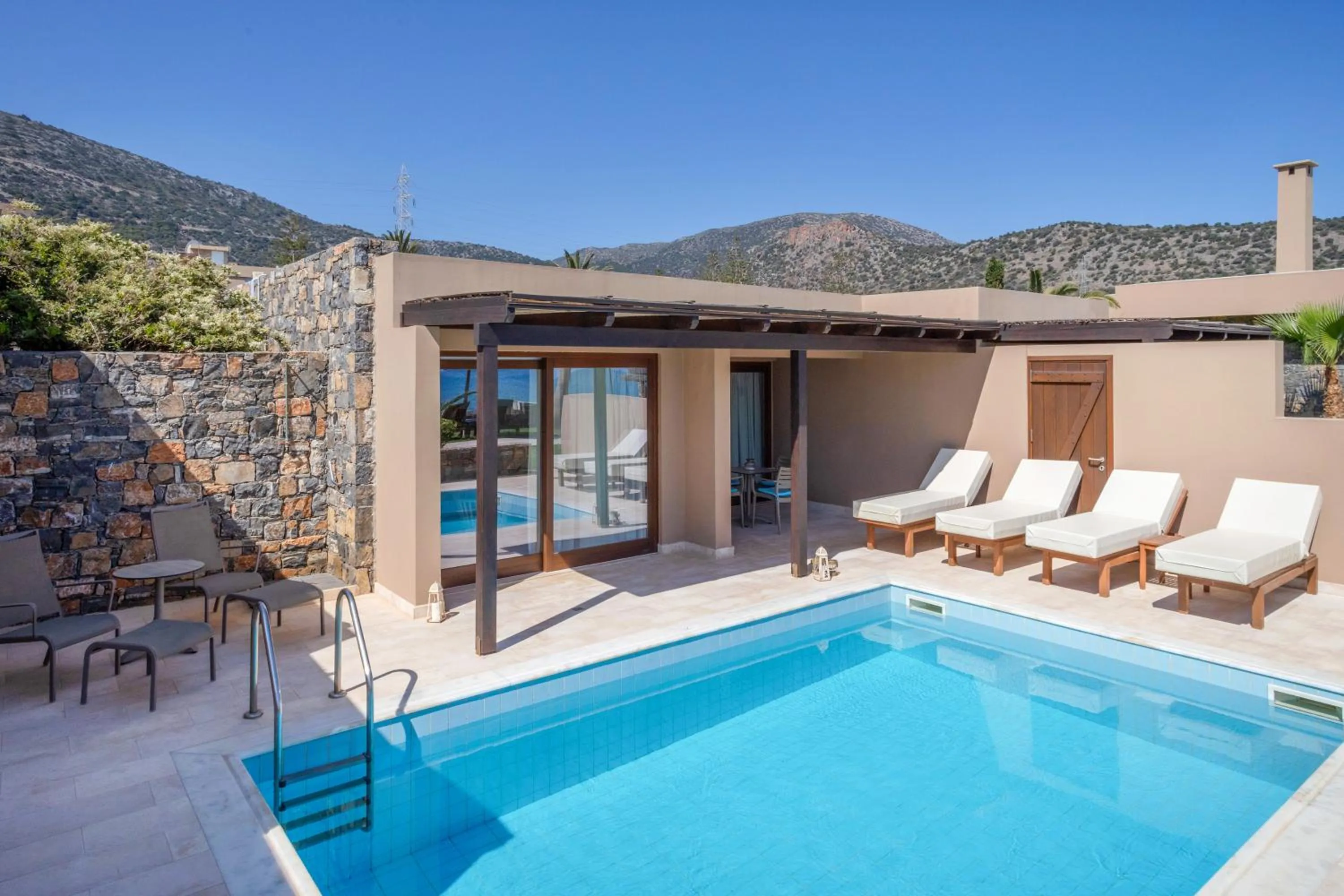 Swimming pool in Blue Sea Beach Affiliated By Melia