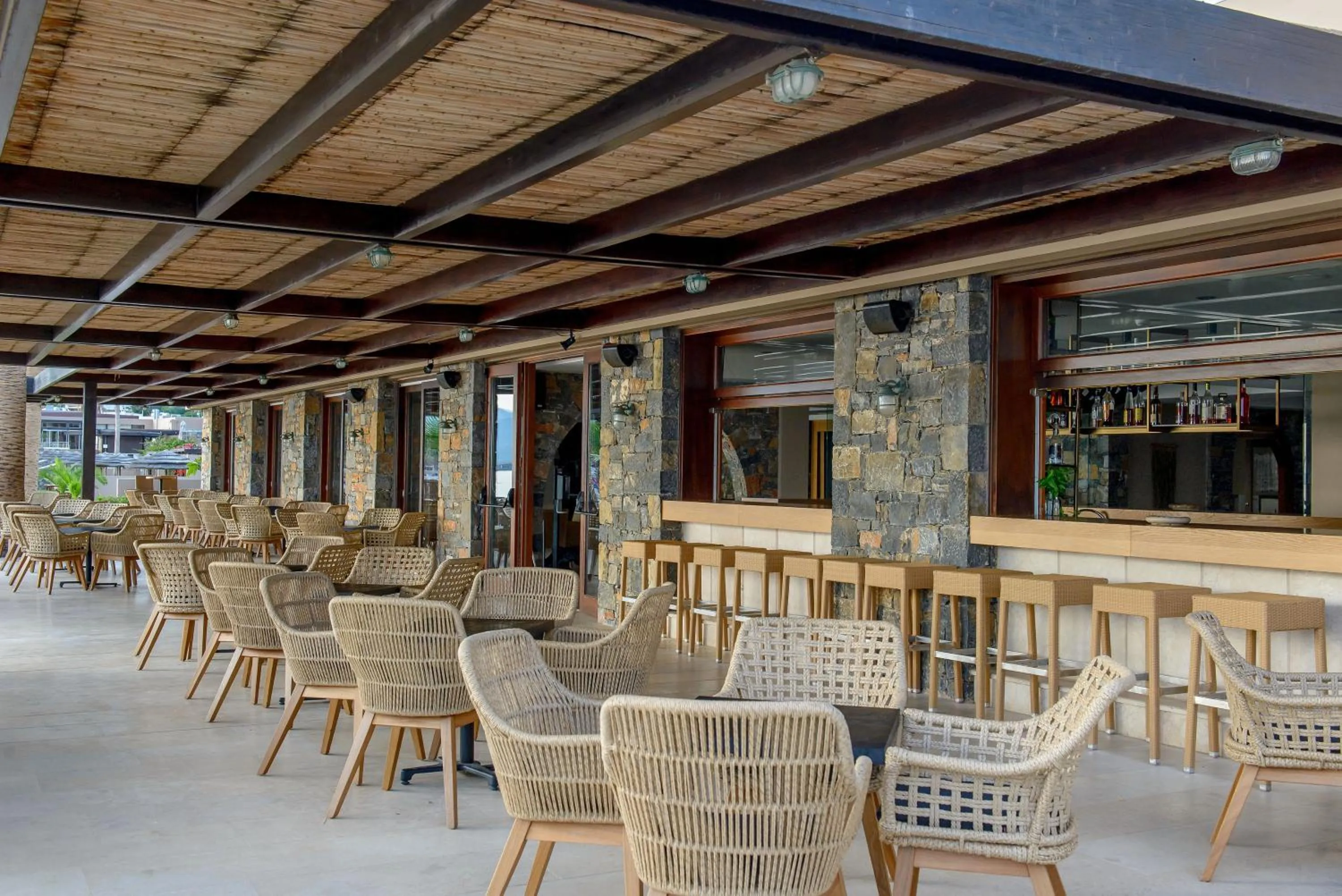 Lounge or bar in Blue Sea Beach Affiliated By Melia