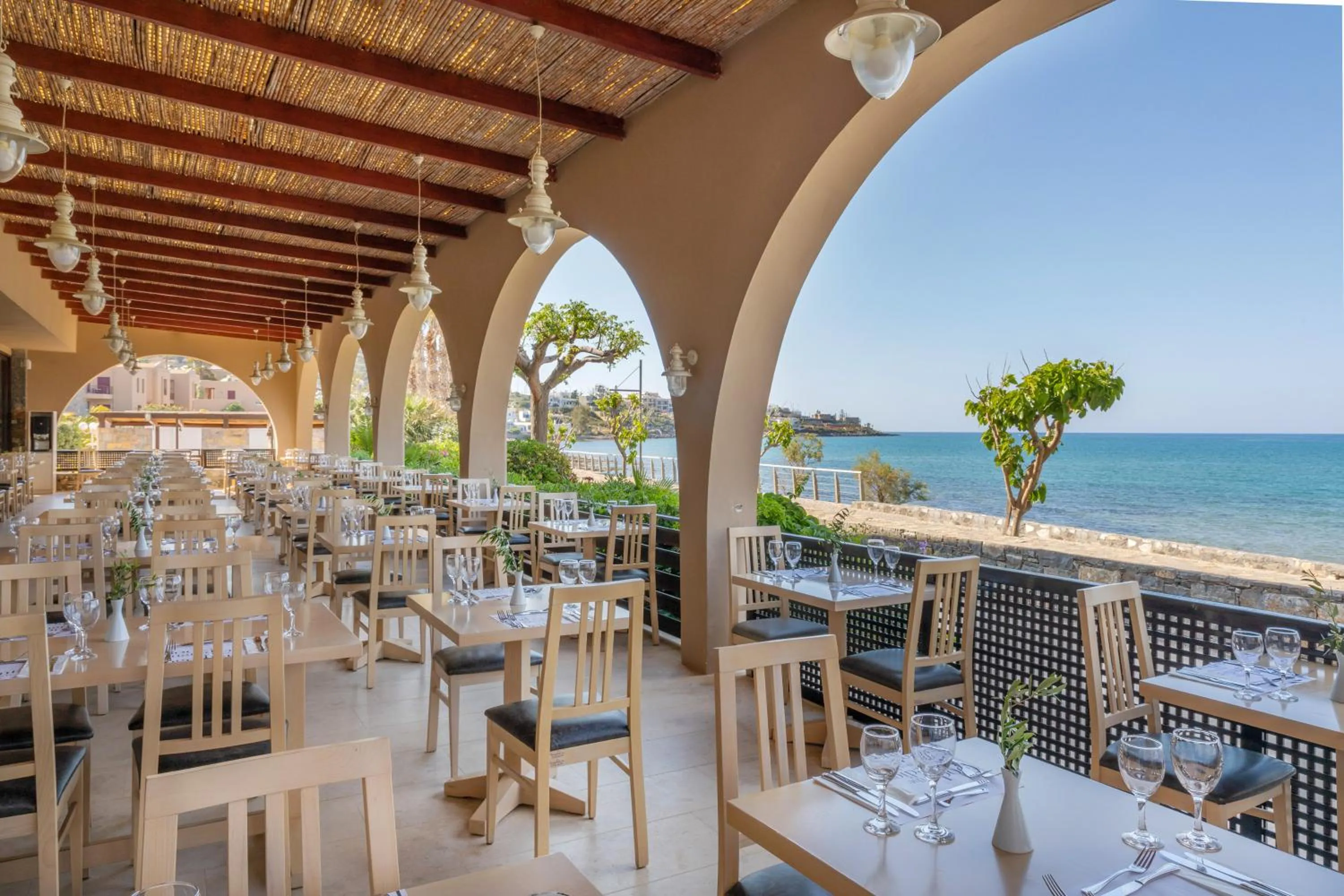 Restaurant/places to eat in Blue Sea Beach Affiliated By Melia