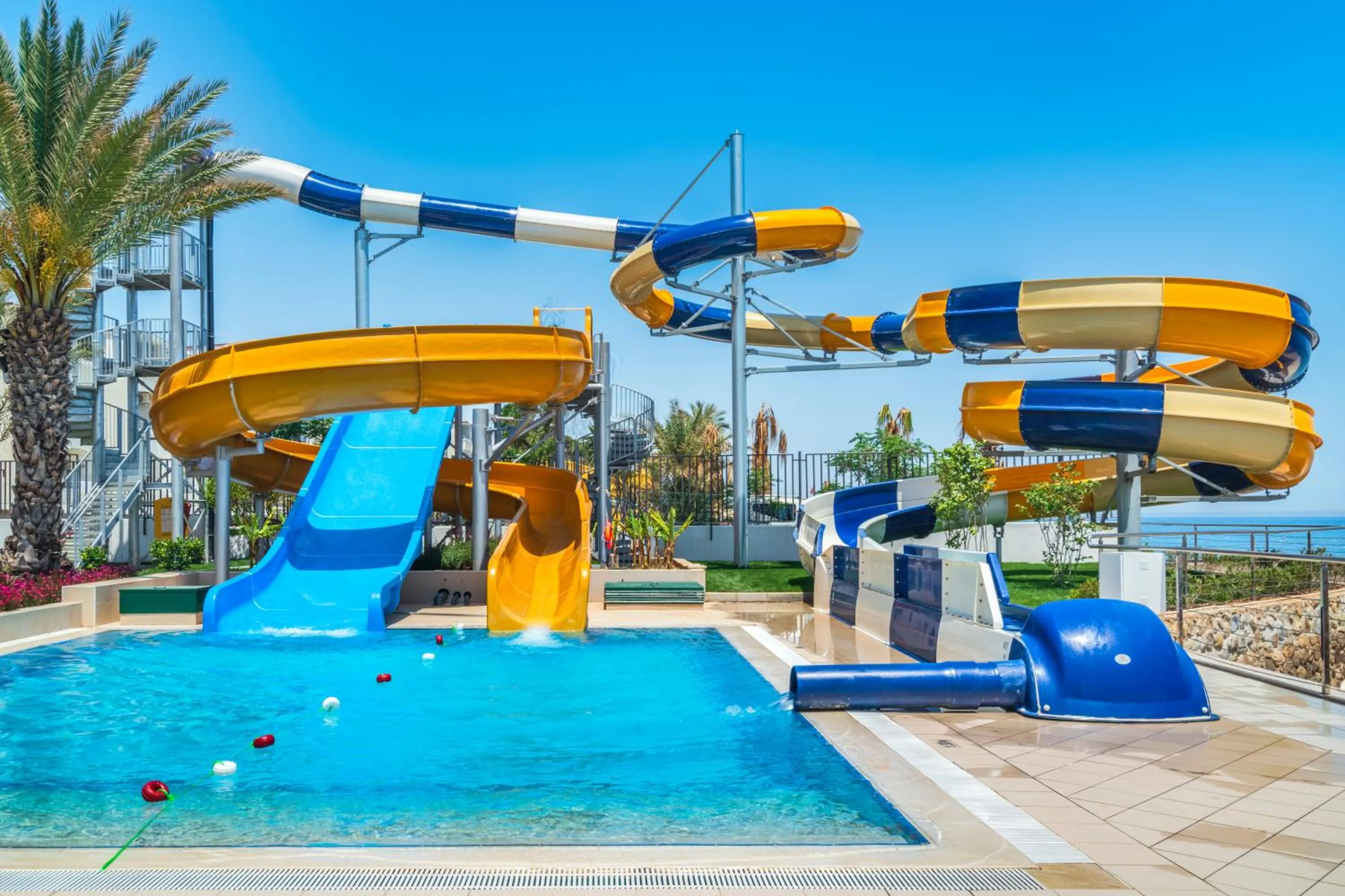 Swimming pool in Corendon Playa Kemer Hotel