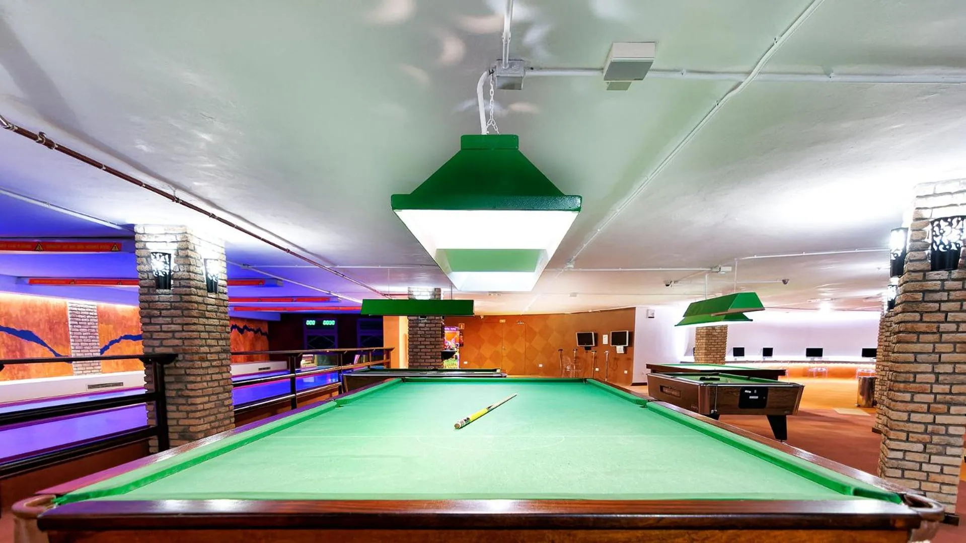 Game Room in Bull Escorial & SPA