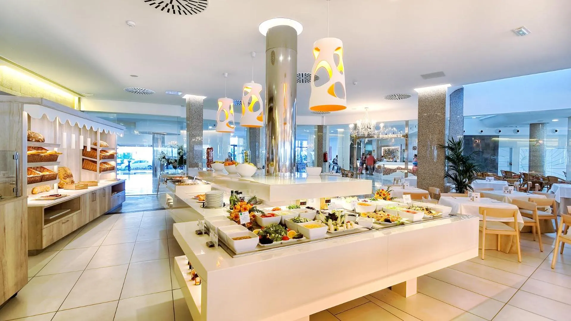 Restaurant/places to eat in Bull Escorial & SPA