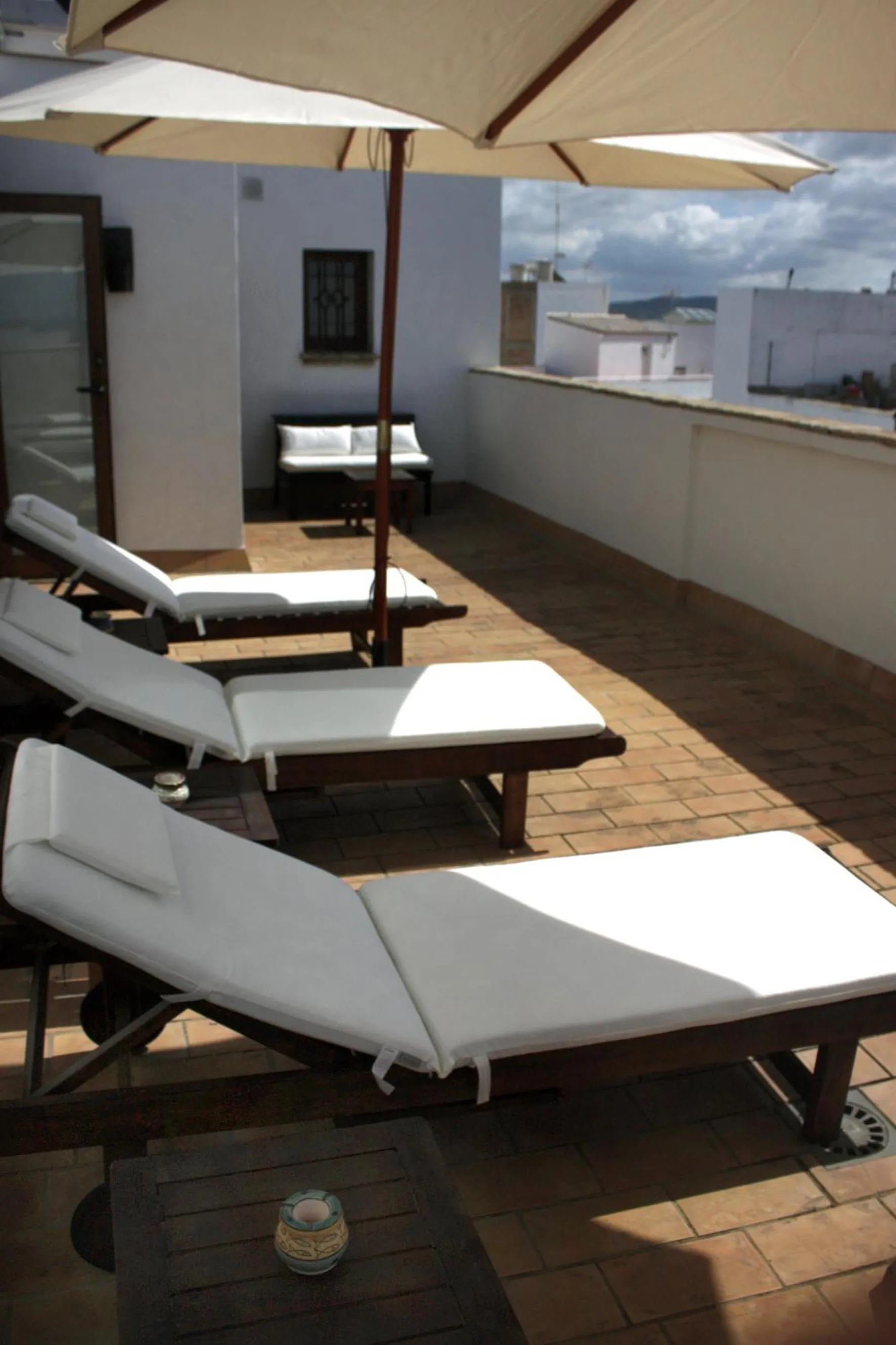 Day in Hostal Extramuros