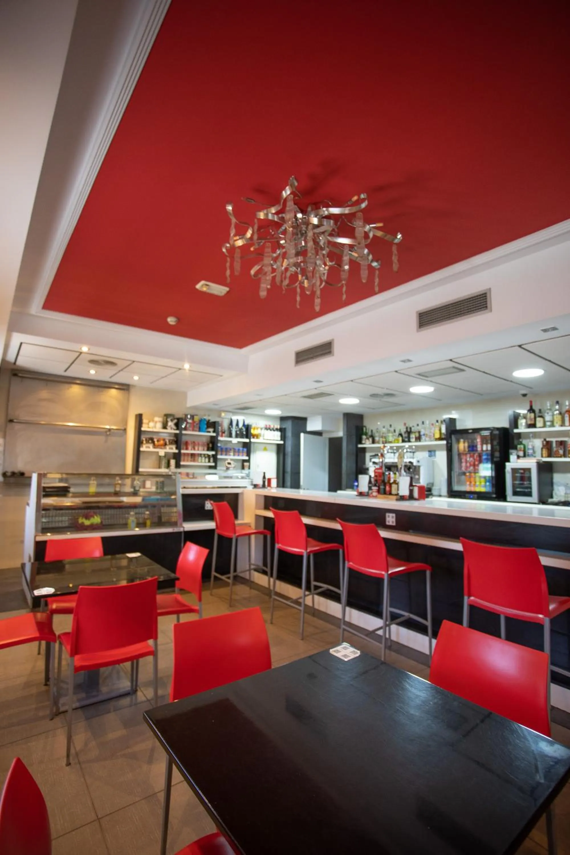 Lounge or bar in Hotel LB Villa De Cuenca