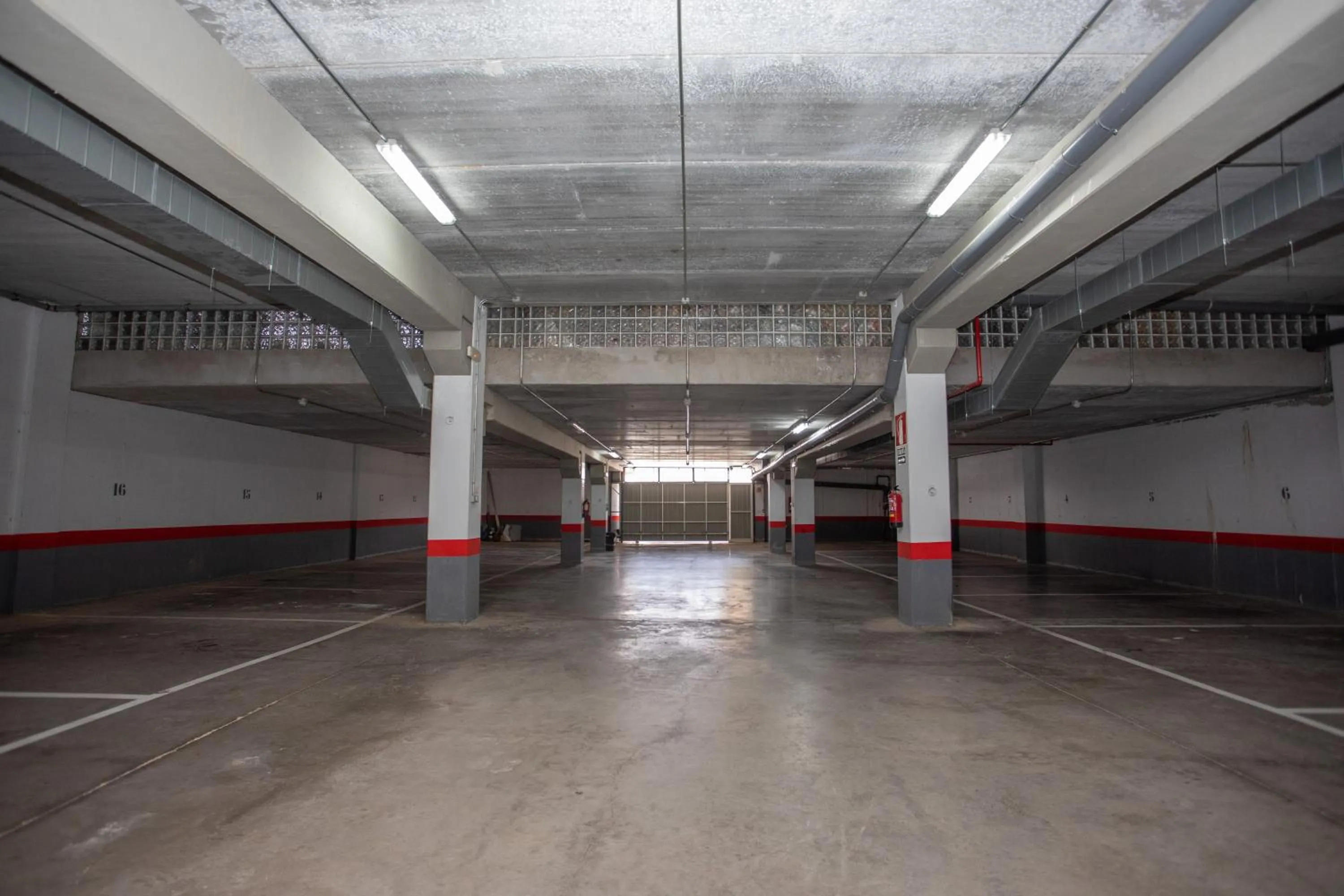 Parking in Hotel LB Villa De Cuenca