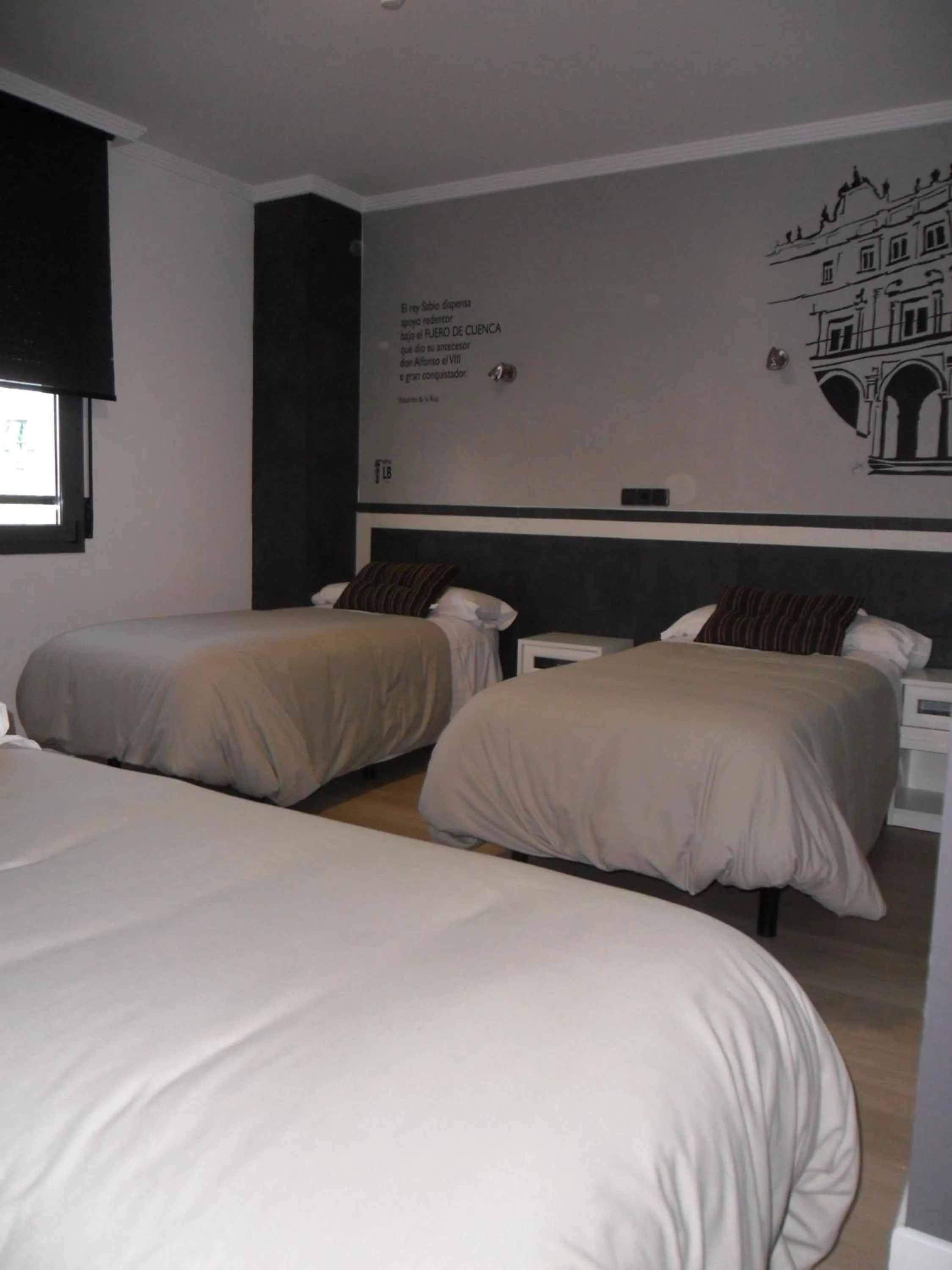 Bedroom, Bed in Hotel LB Villa De Cuenca