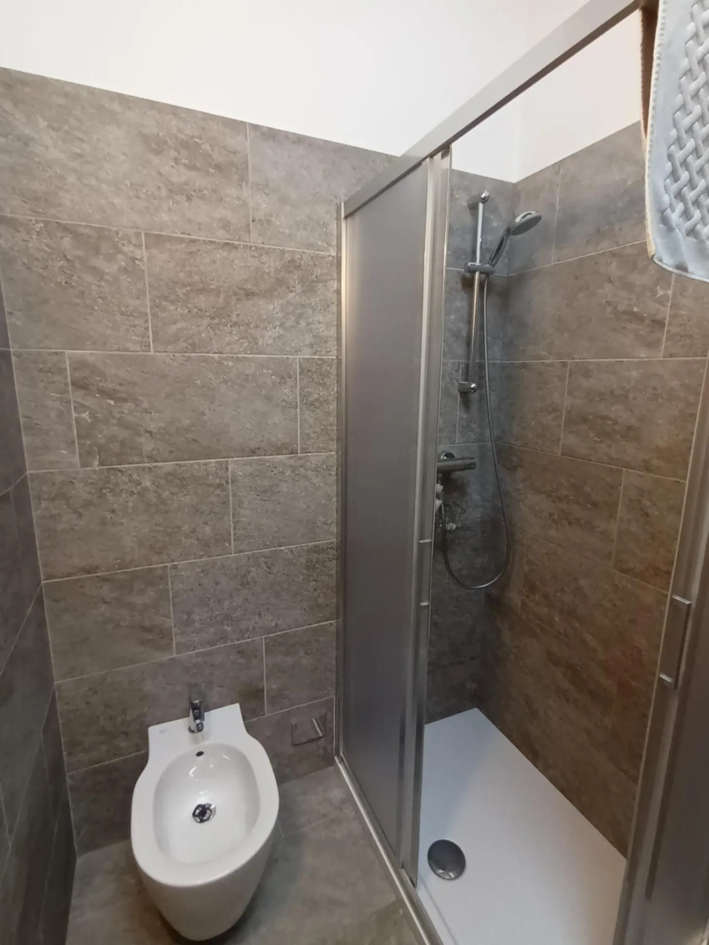 Bathroom in Foresteria B&B Vecchiascuola Pianazzola