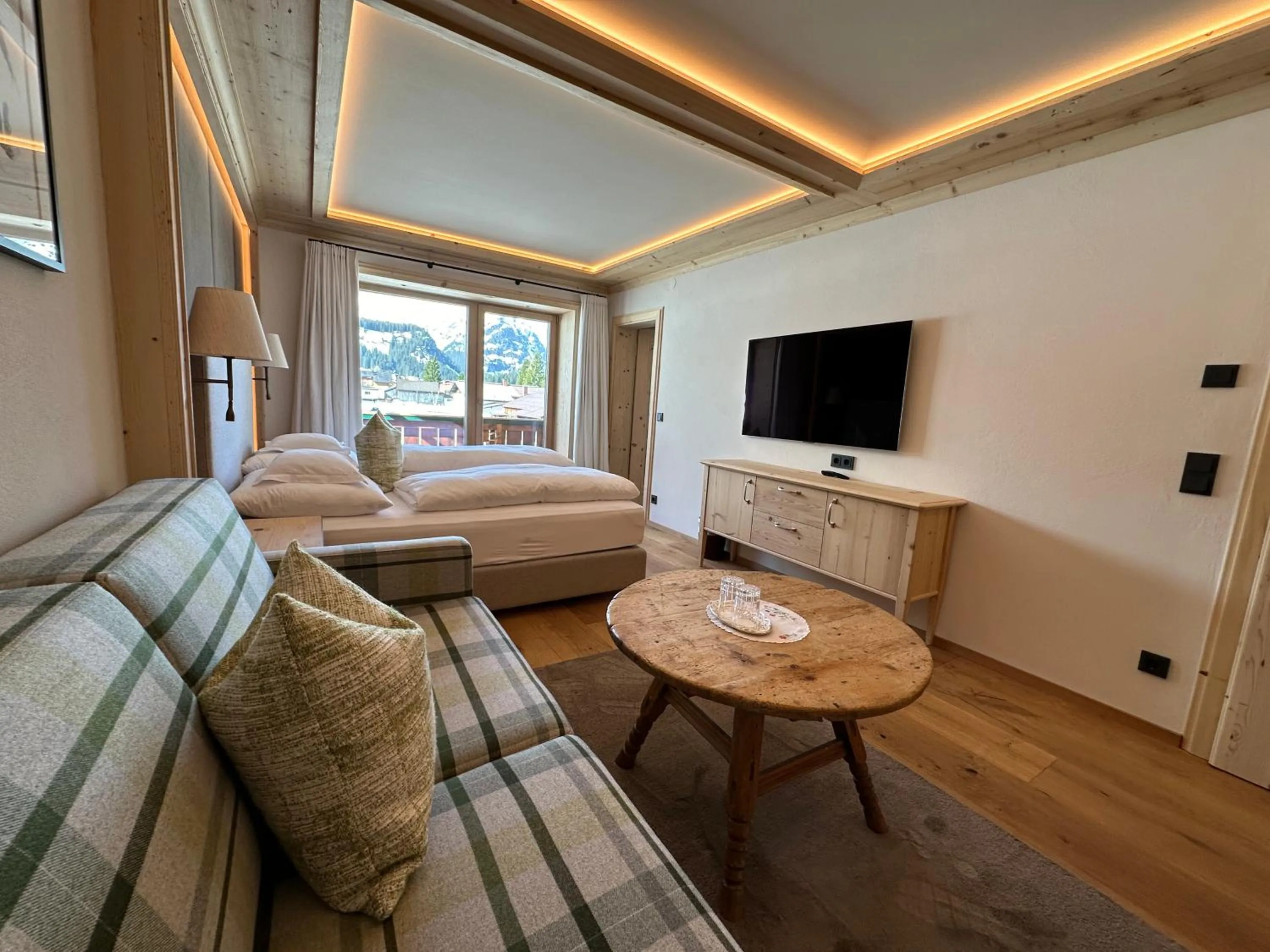 Alpenland - Das Feine Kleine