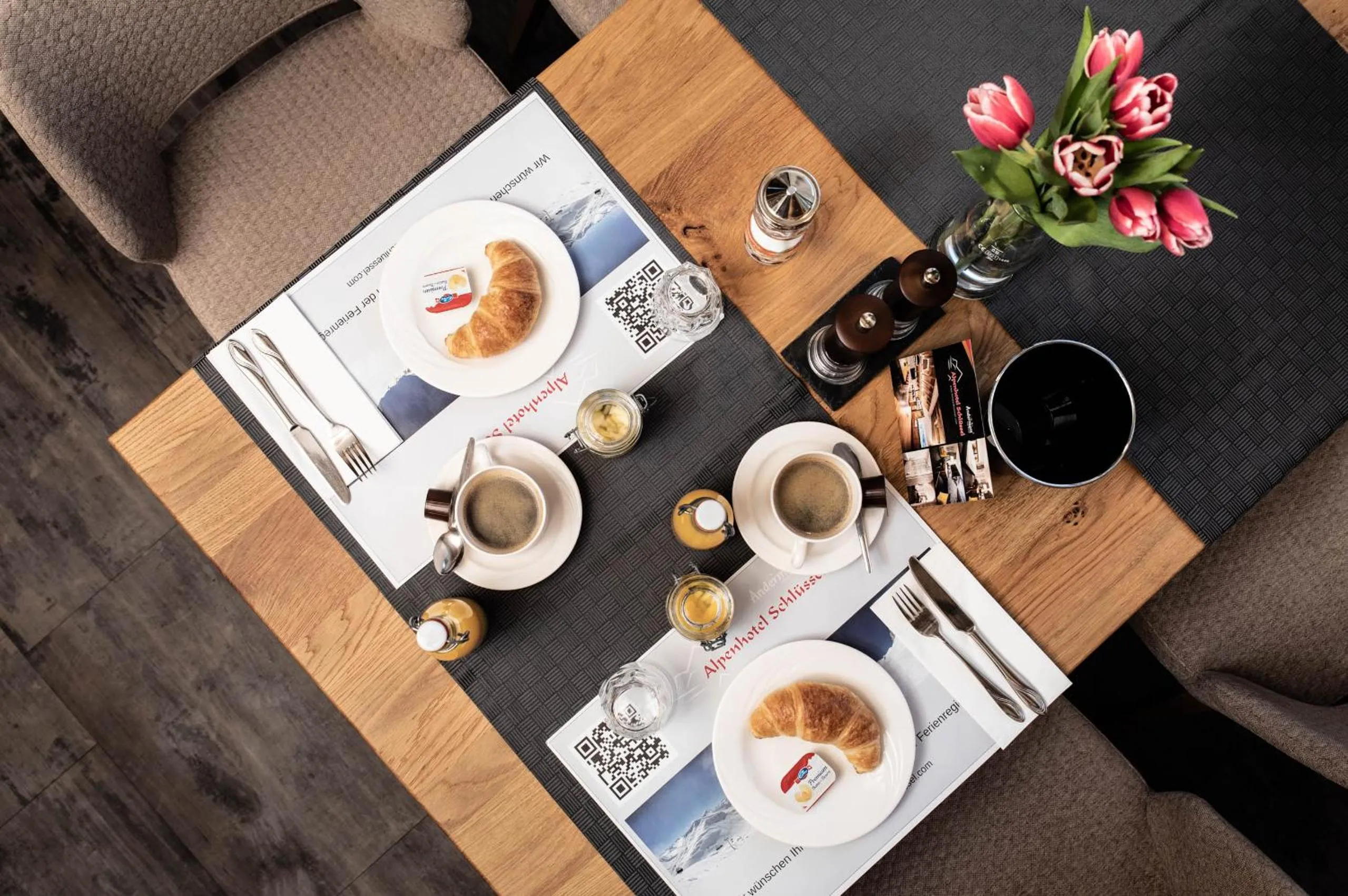 Breakfast in Alpenhotel Schlüssel