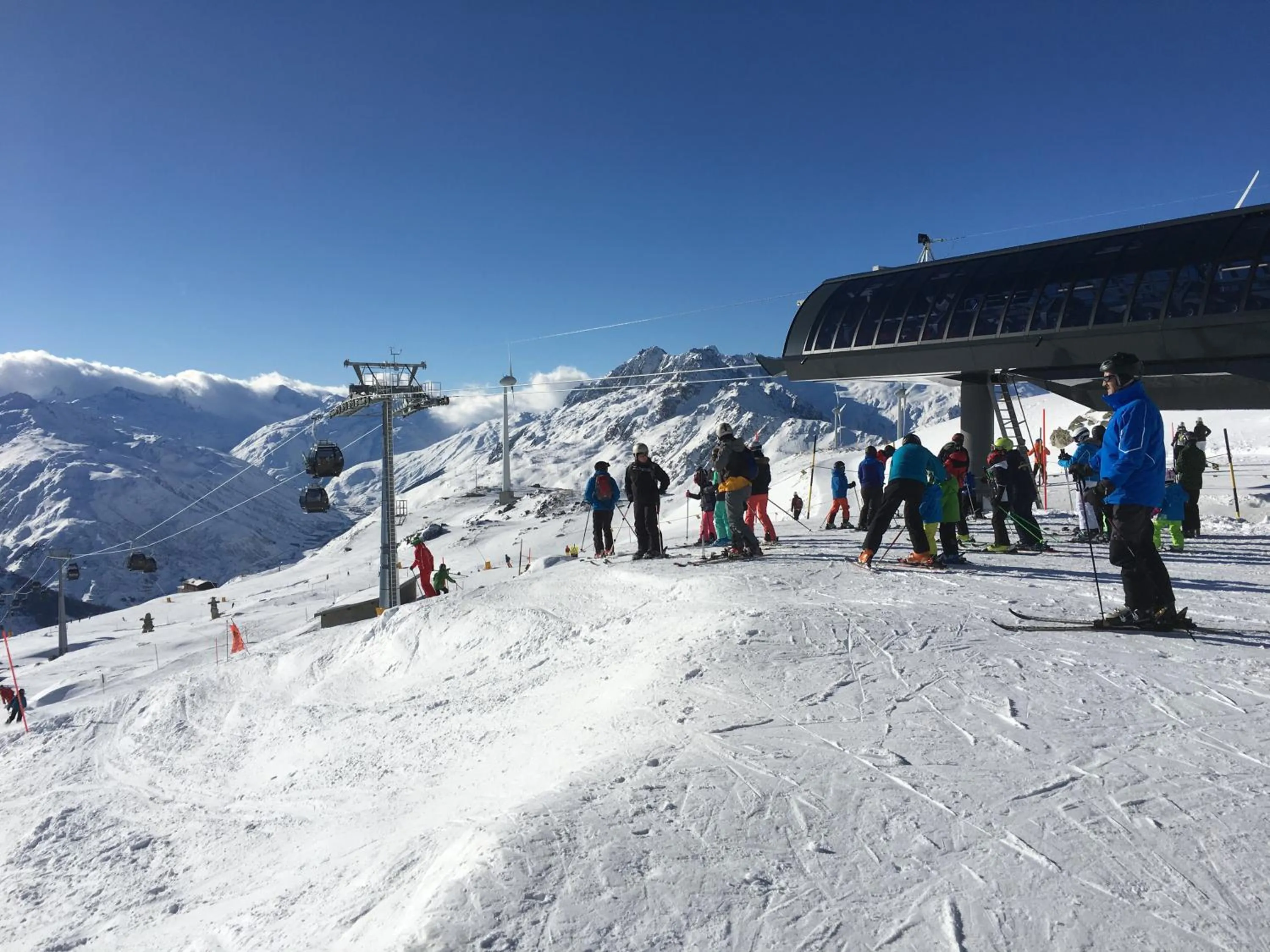 Skiing in Alpenhotel Schlüssel
