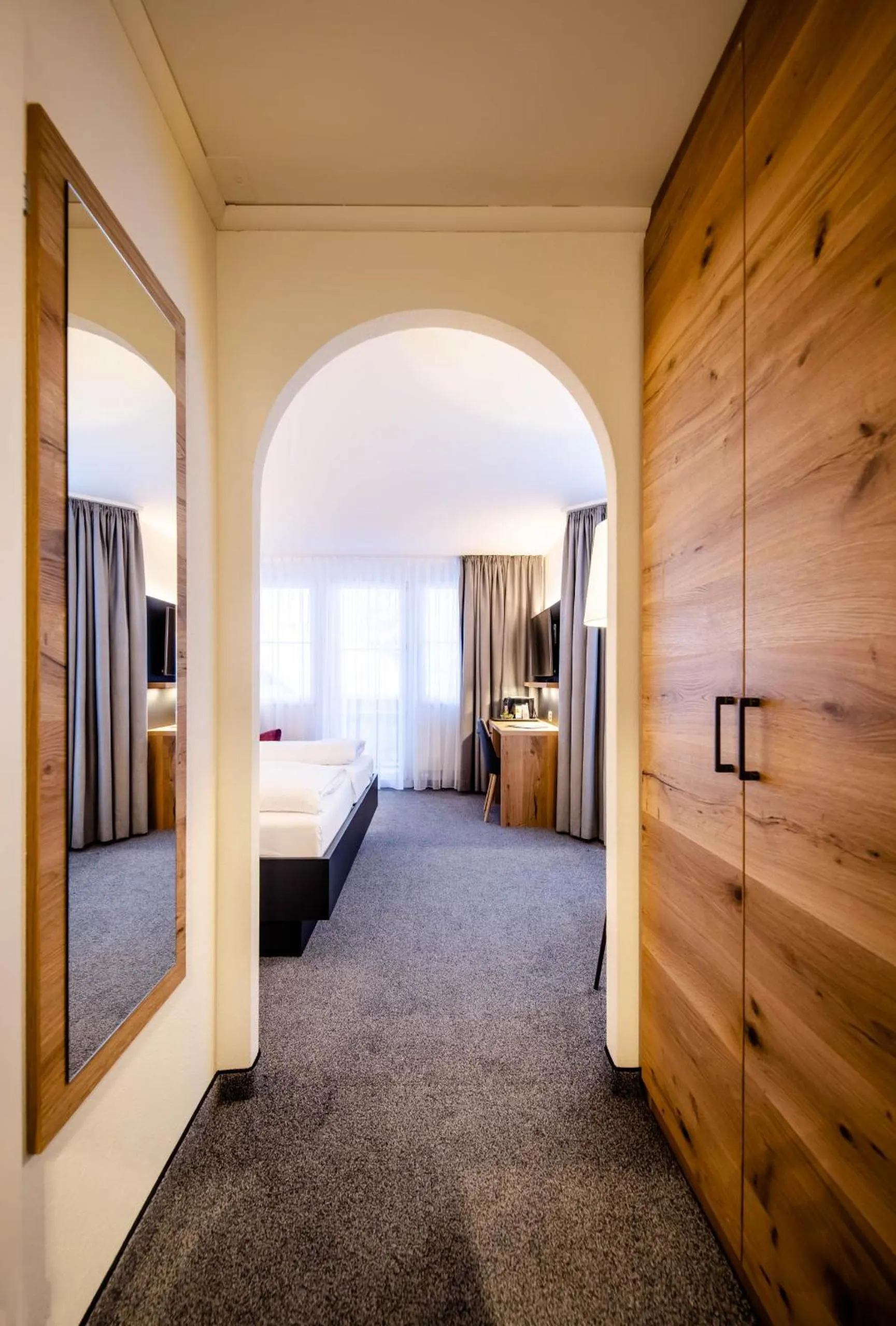 Area and facilities, Bed in Alpenhotel Schlüssel