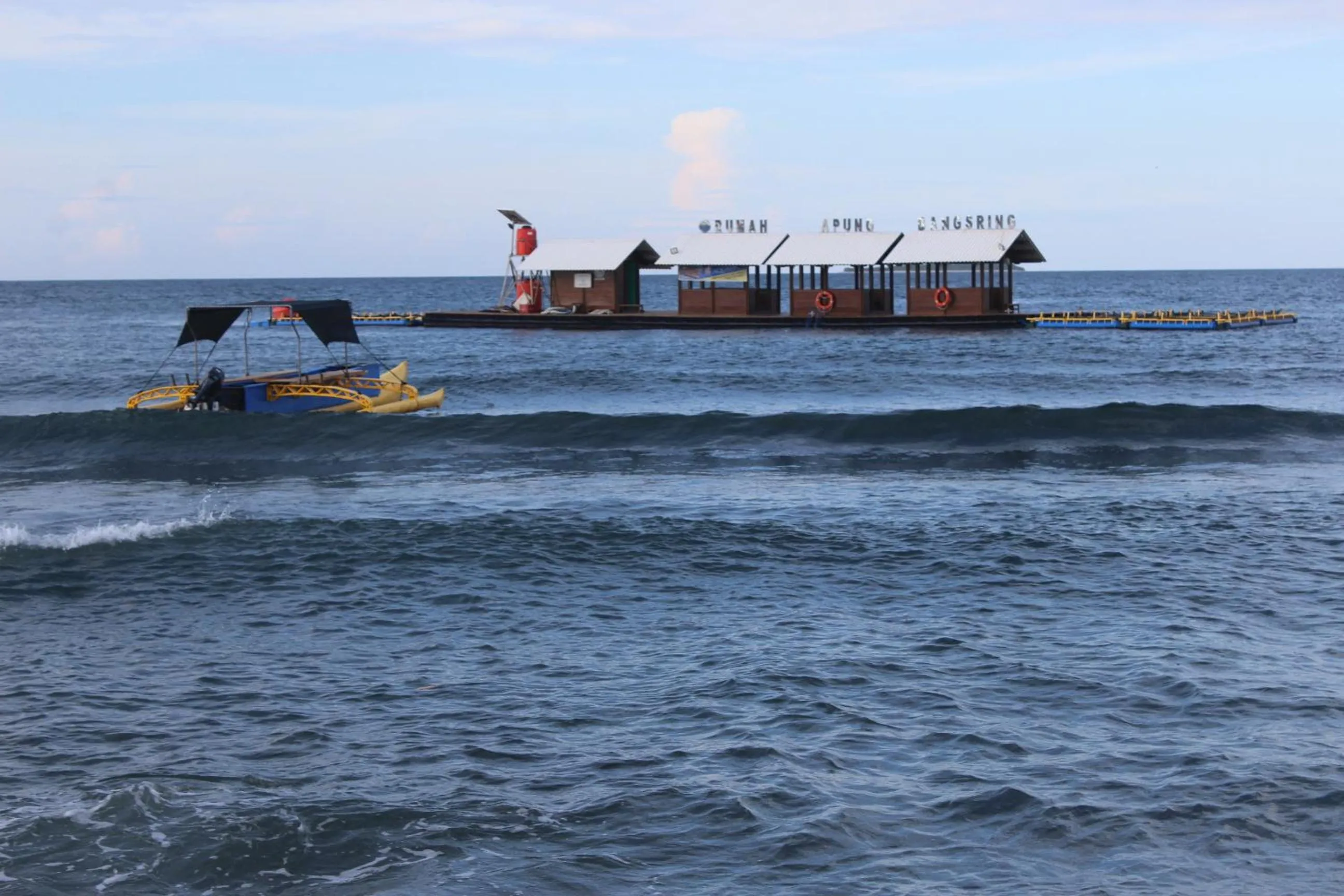 Snorkeling in Backpacker Kawah Ijen