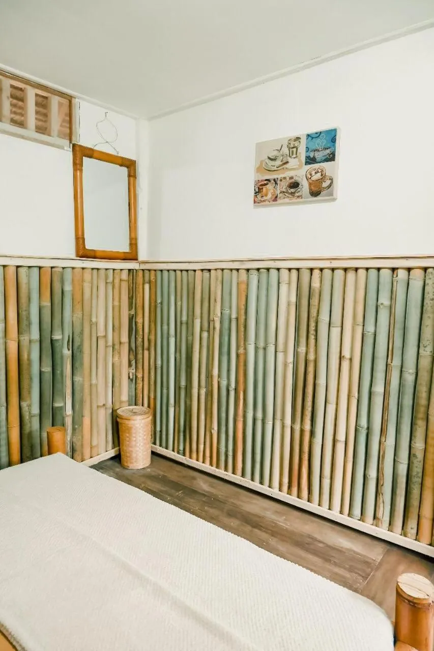 Bed in Backpacker Kawah Ijen