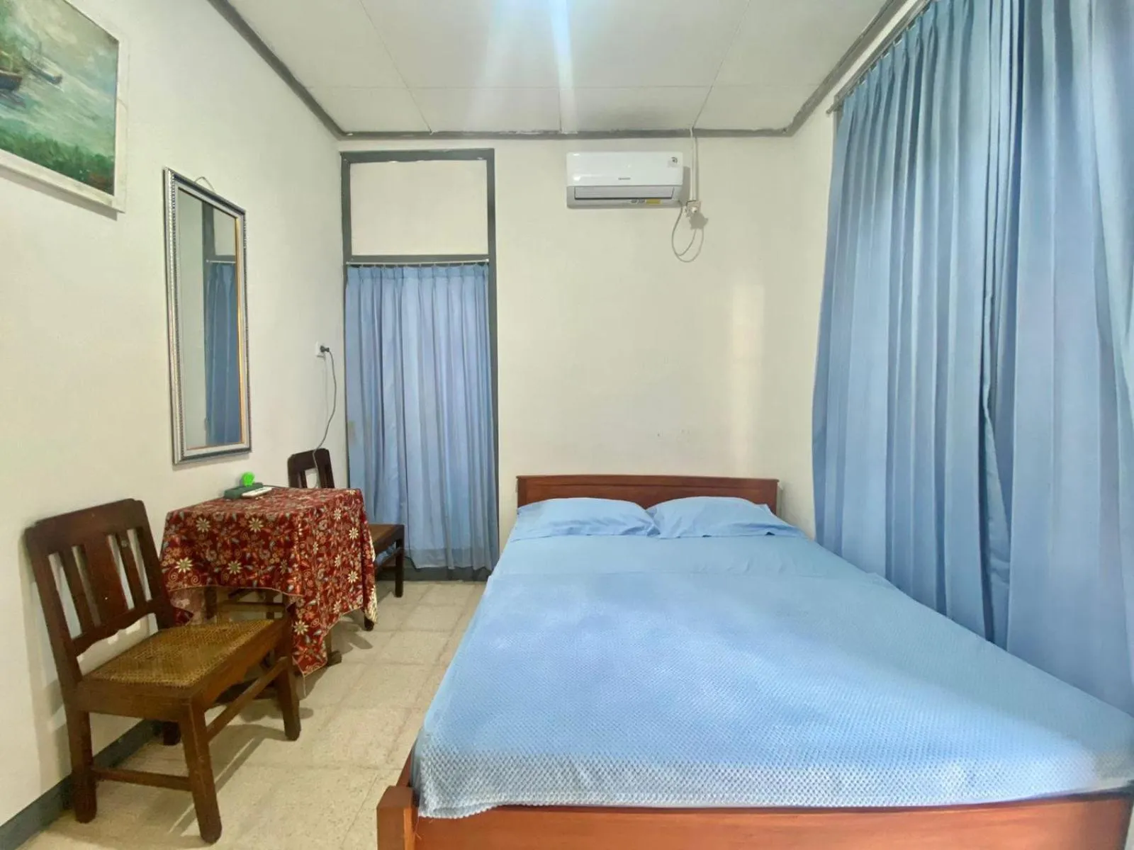 Bed in Backpacker Kawah Ijen