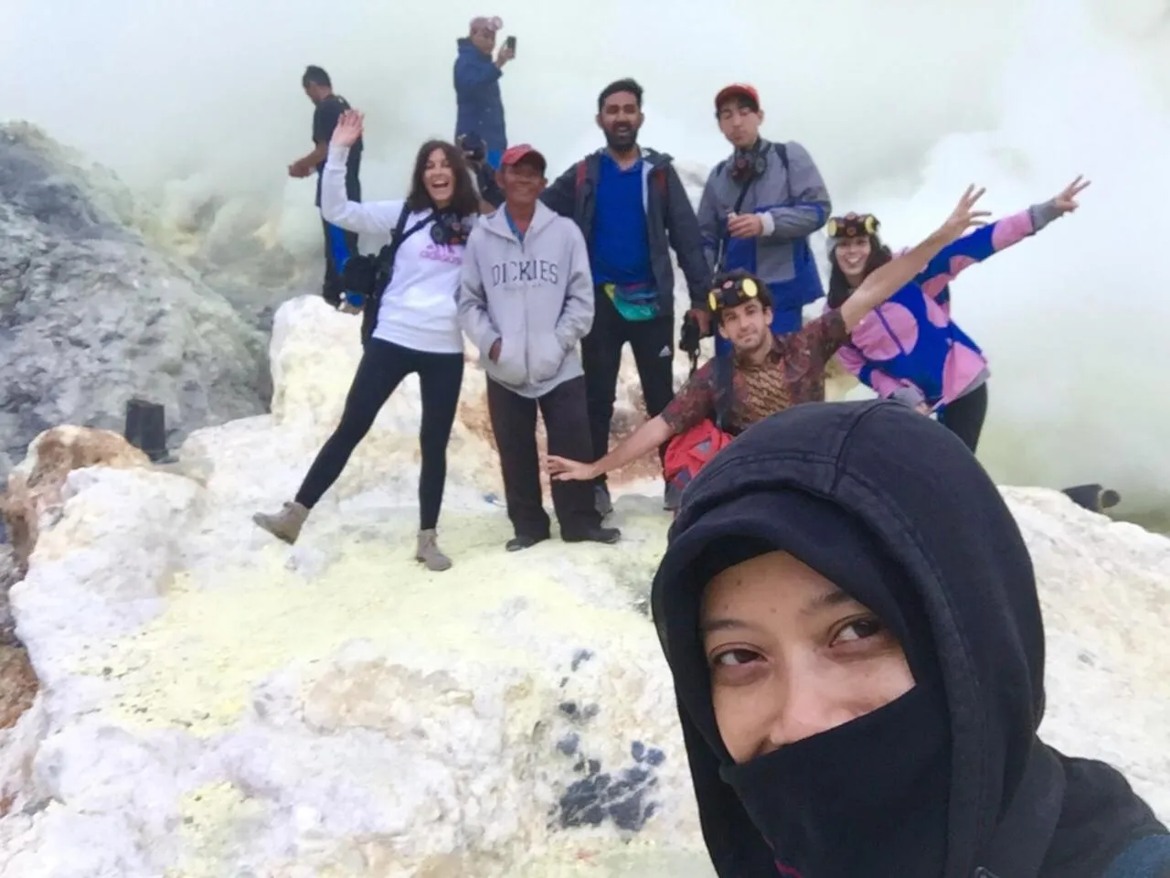 Backpacker Kawah Ijen