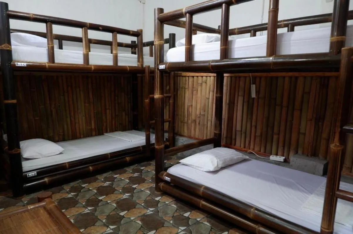 bunk bed, Bed in Backpacker Kawah Ijen