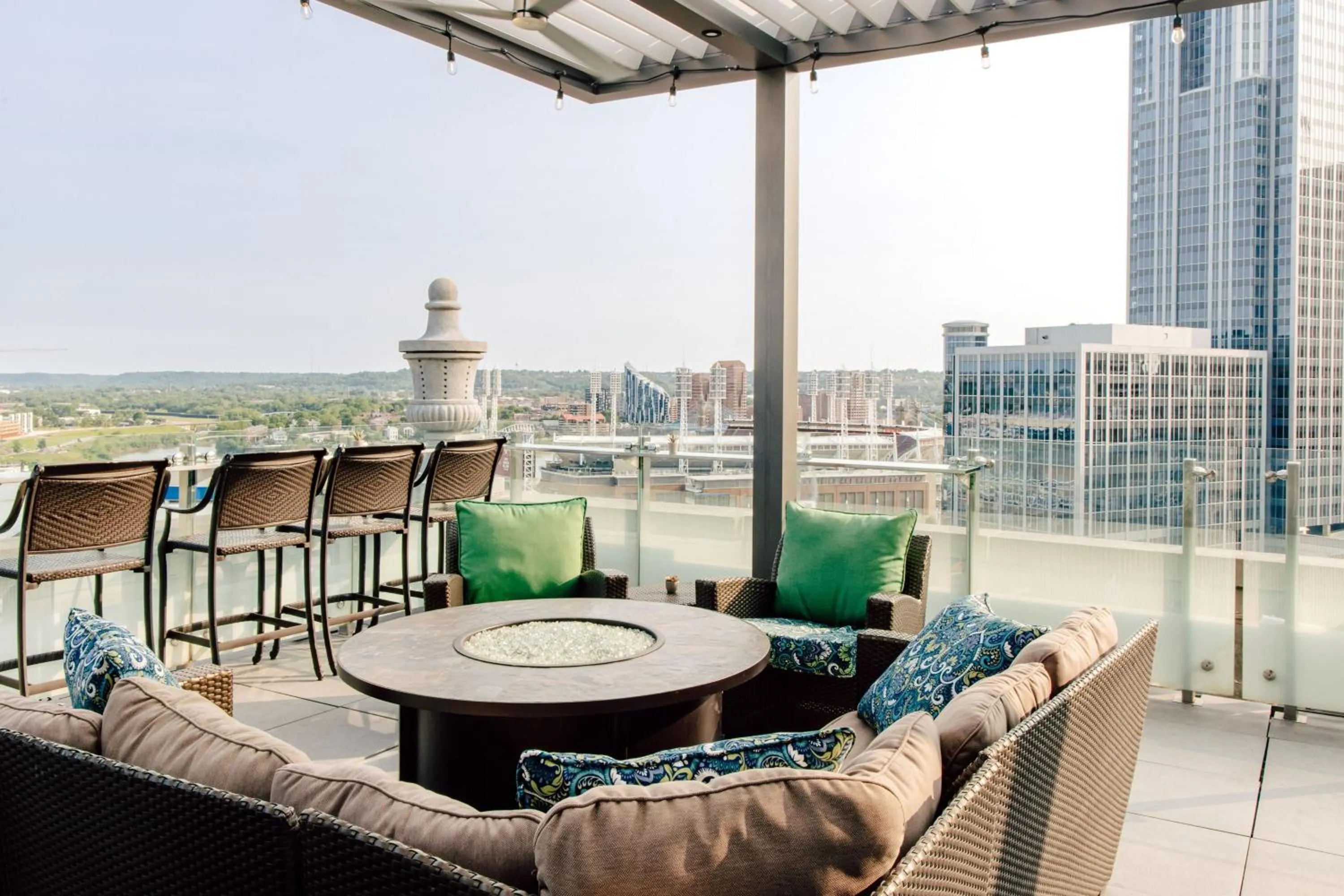 Restaurant/places to eat in Residence Inn by Marriott Cincinnati Downtown/The Phelps