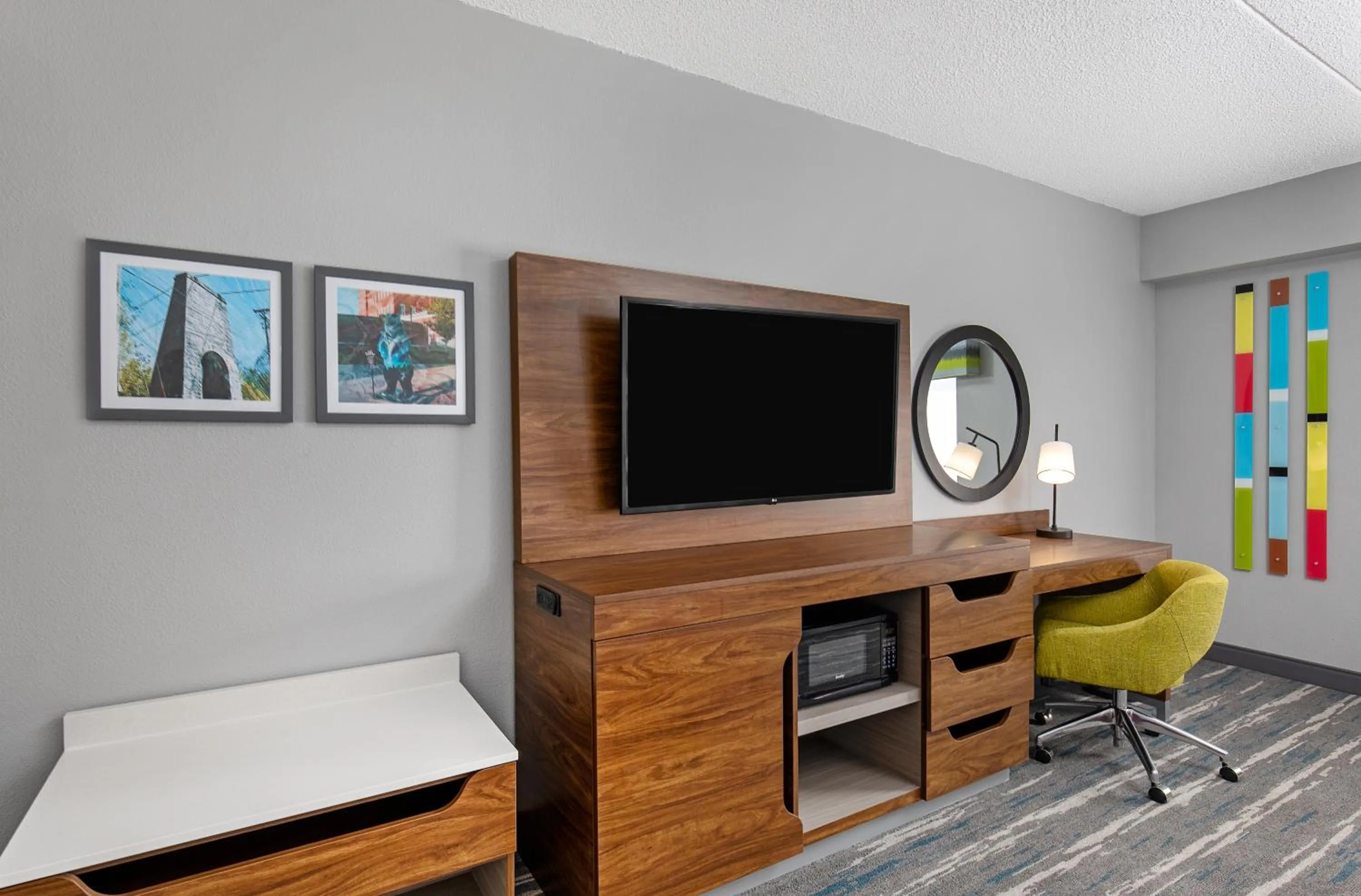 TV and multimedia, Bed in Hampton Inn Pikeville