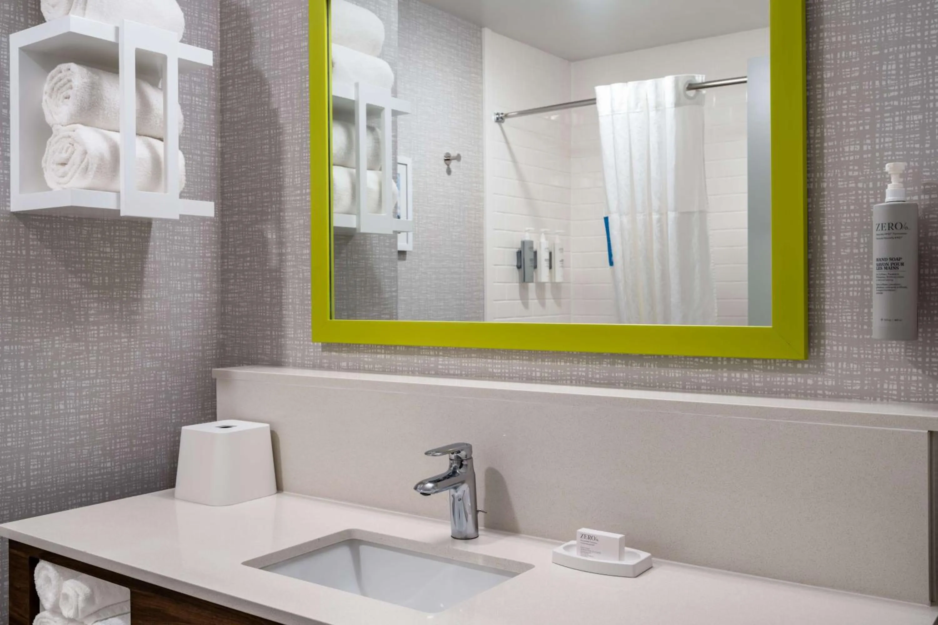 Bathroom in Hampton Inn Pikeville