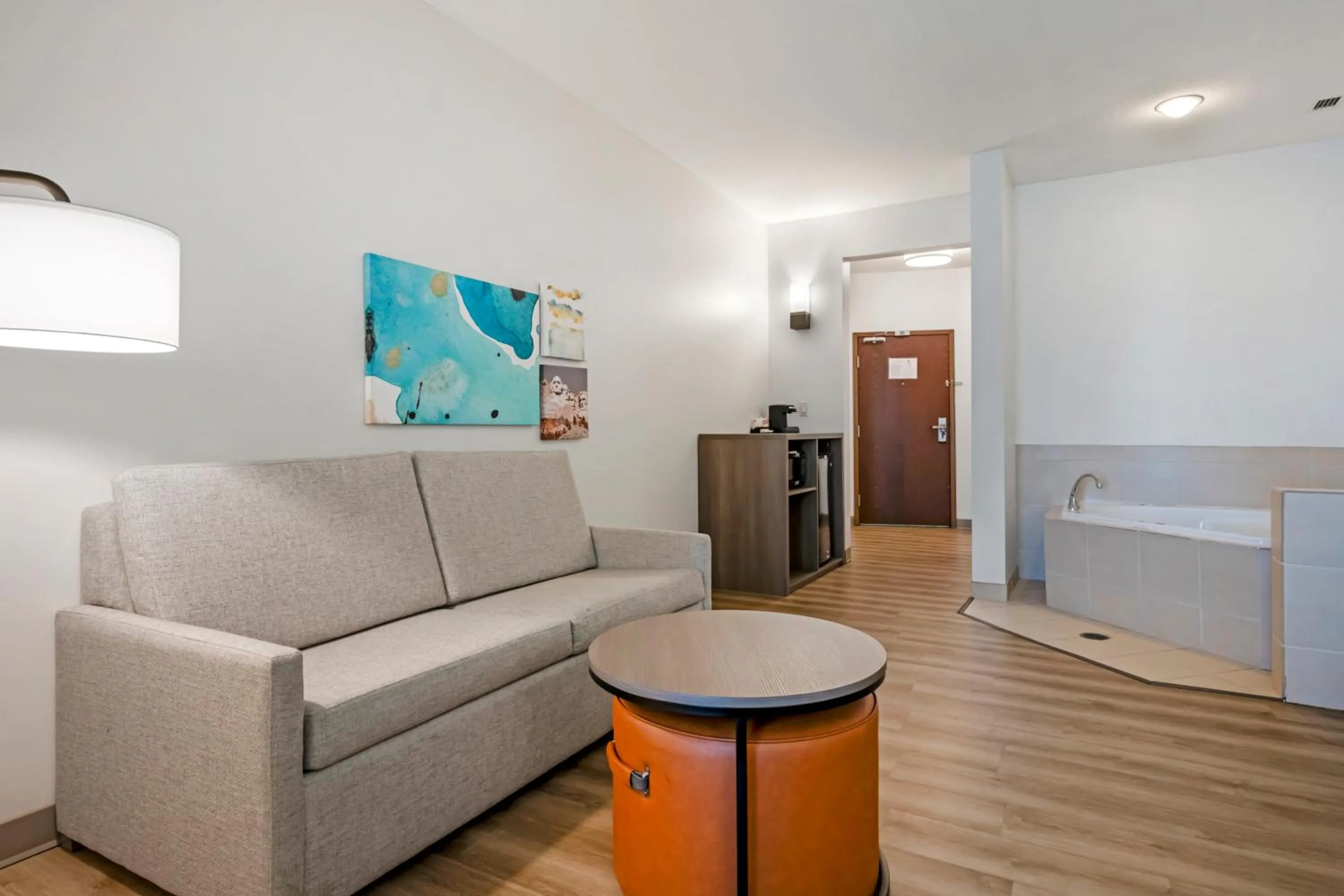 Living room in Comfort Suites Conference Center Rapid City