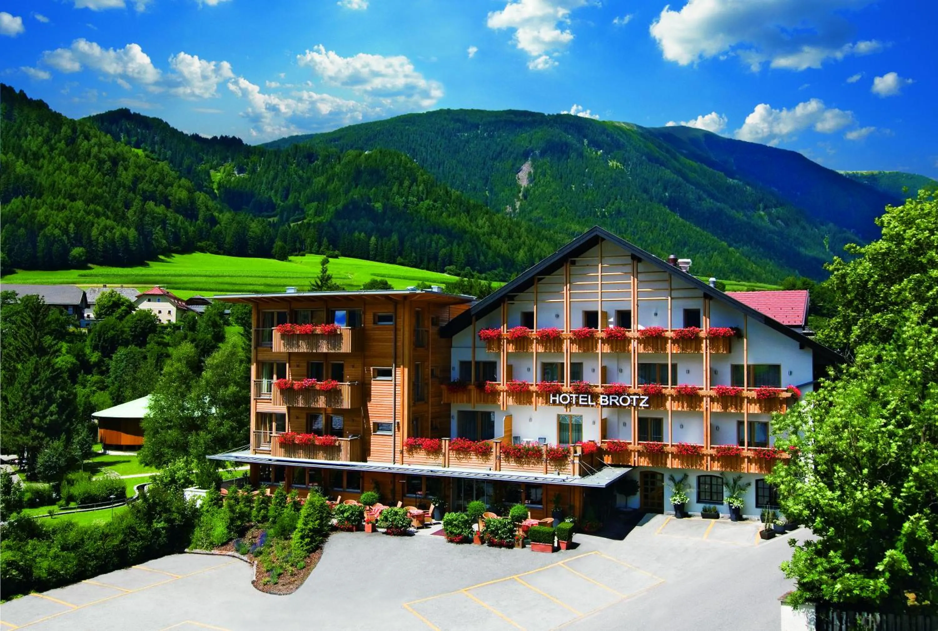 Property building in Hotel Brötz