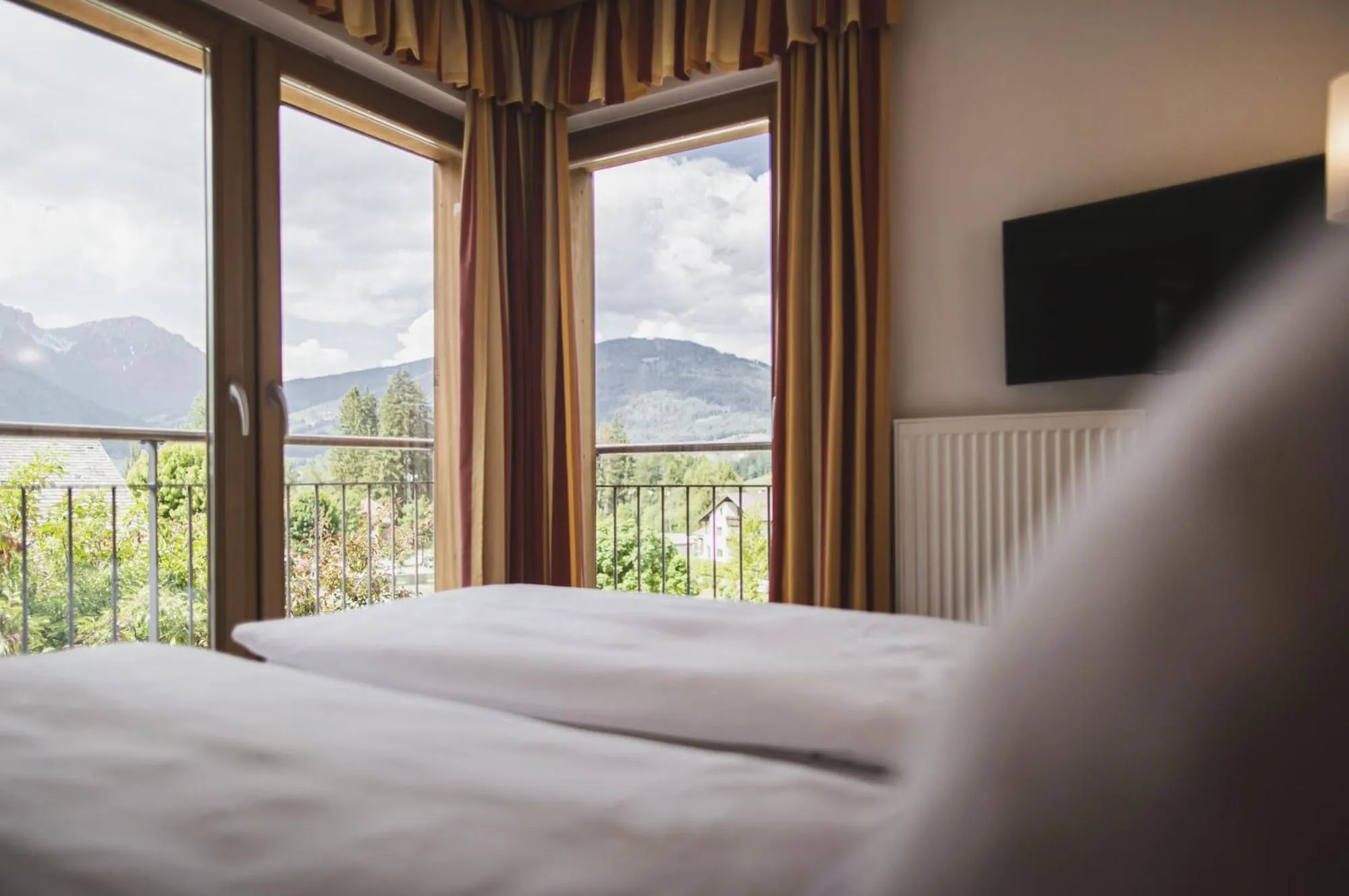 Bedroom, Bed in Hotel Brötz