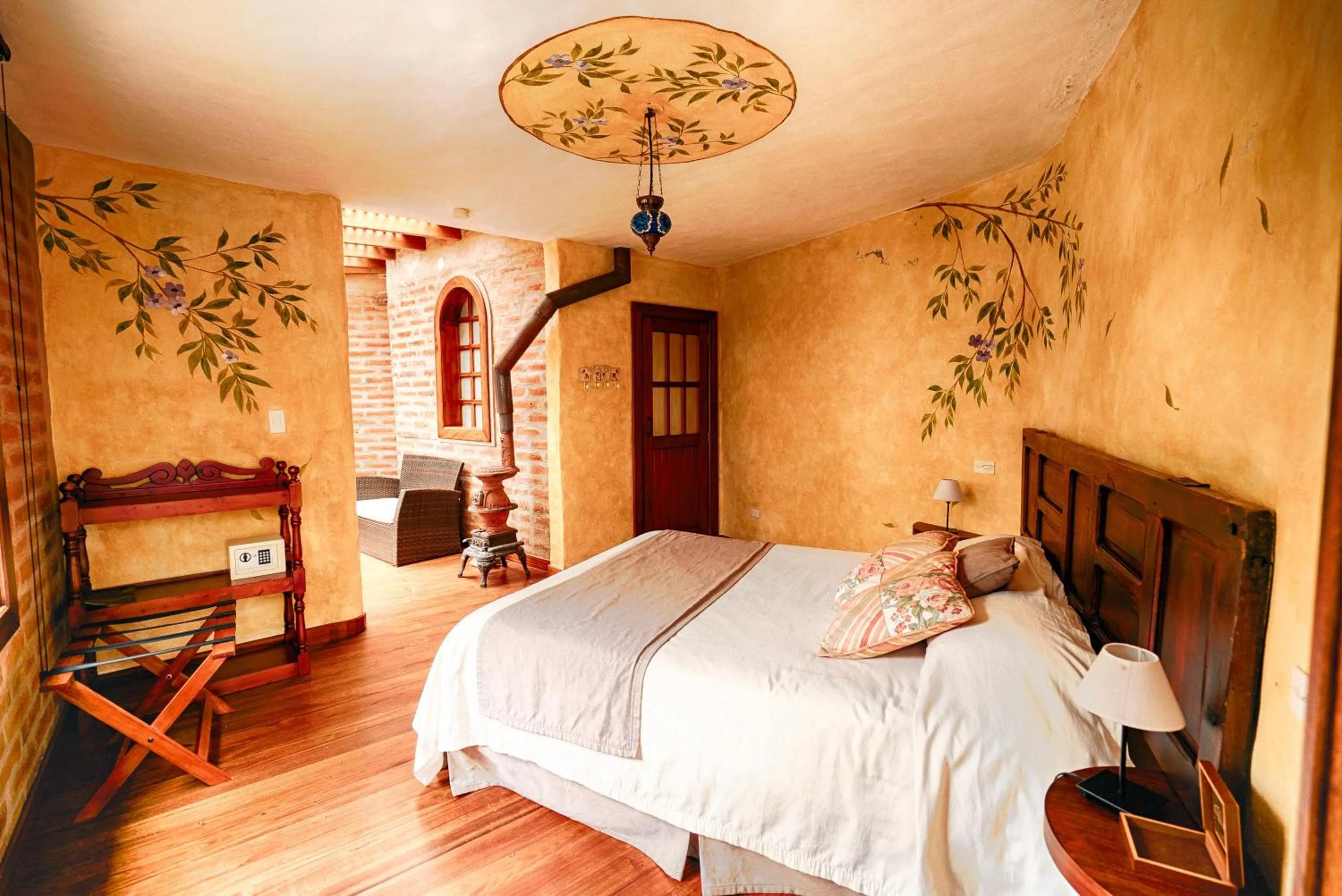 Bed in Hacienda Las Cuevas Terra Lodge