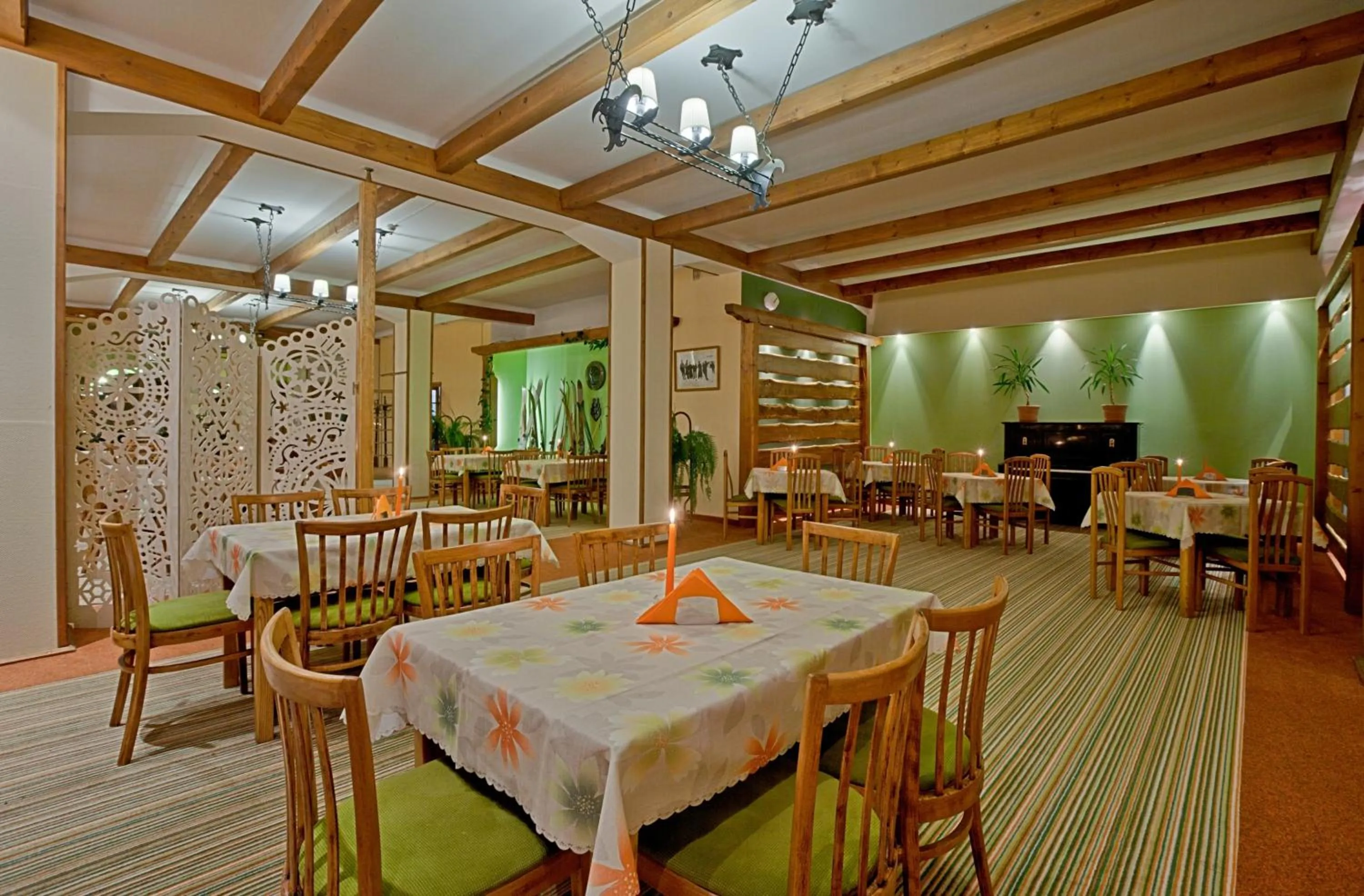 Restaurant/places to eat in Hotel Górski Kalatówki