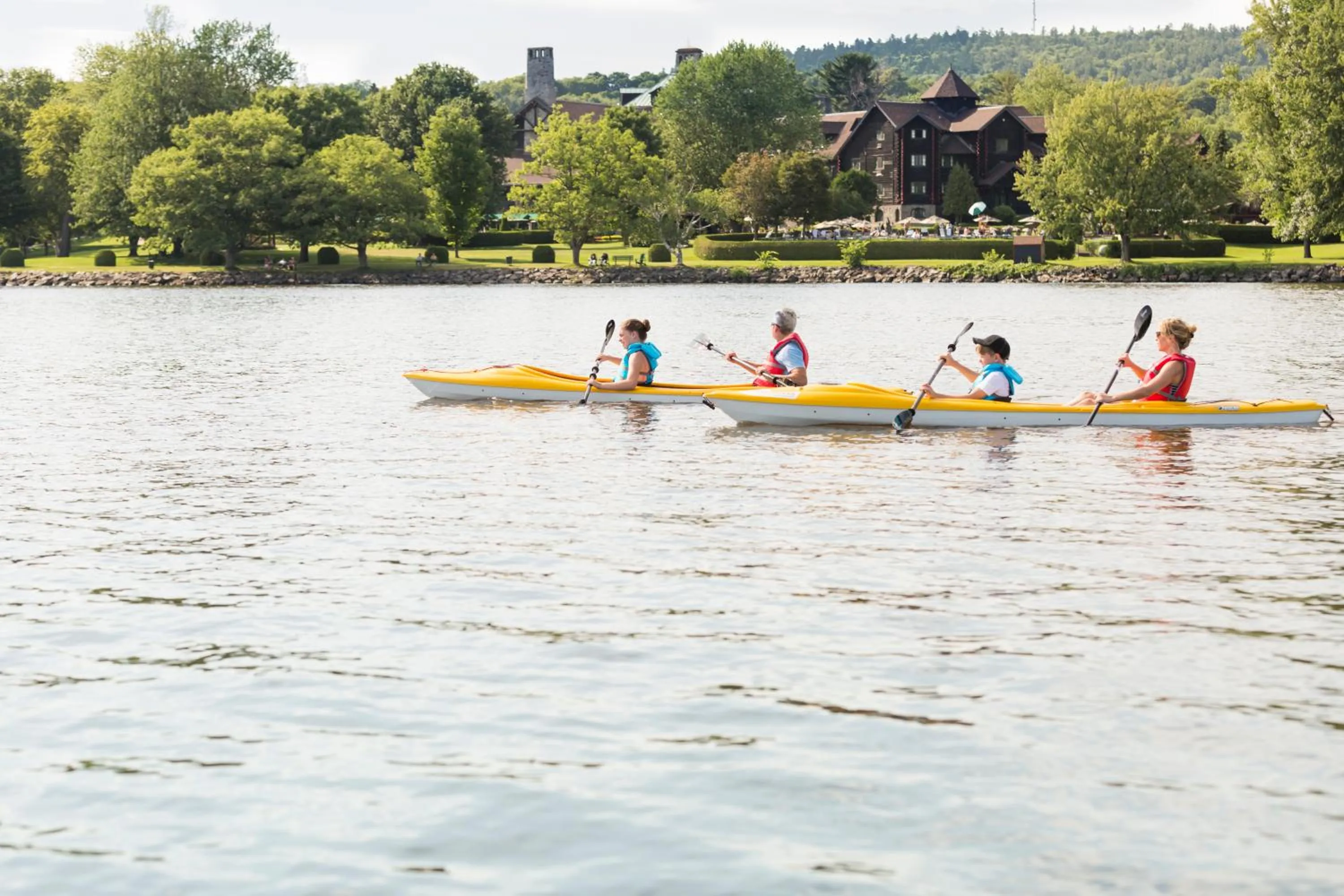 Day in Fairmont Le Chateau Montebello