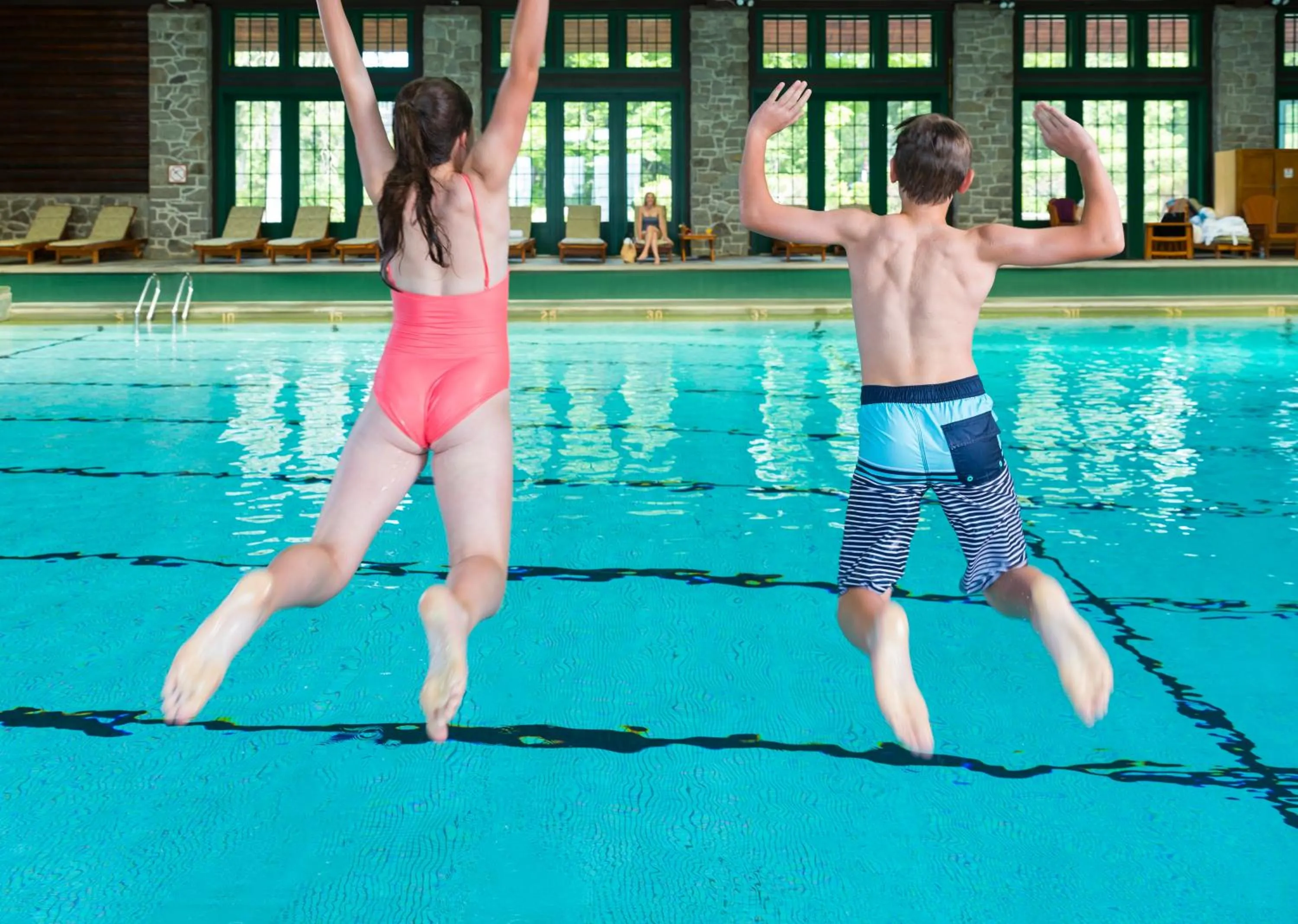 Pool view in Fairmont Le Chateau Montebello