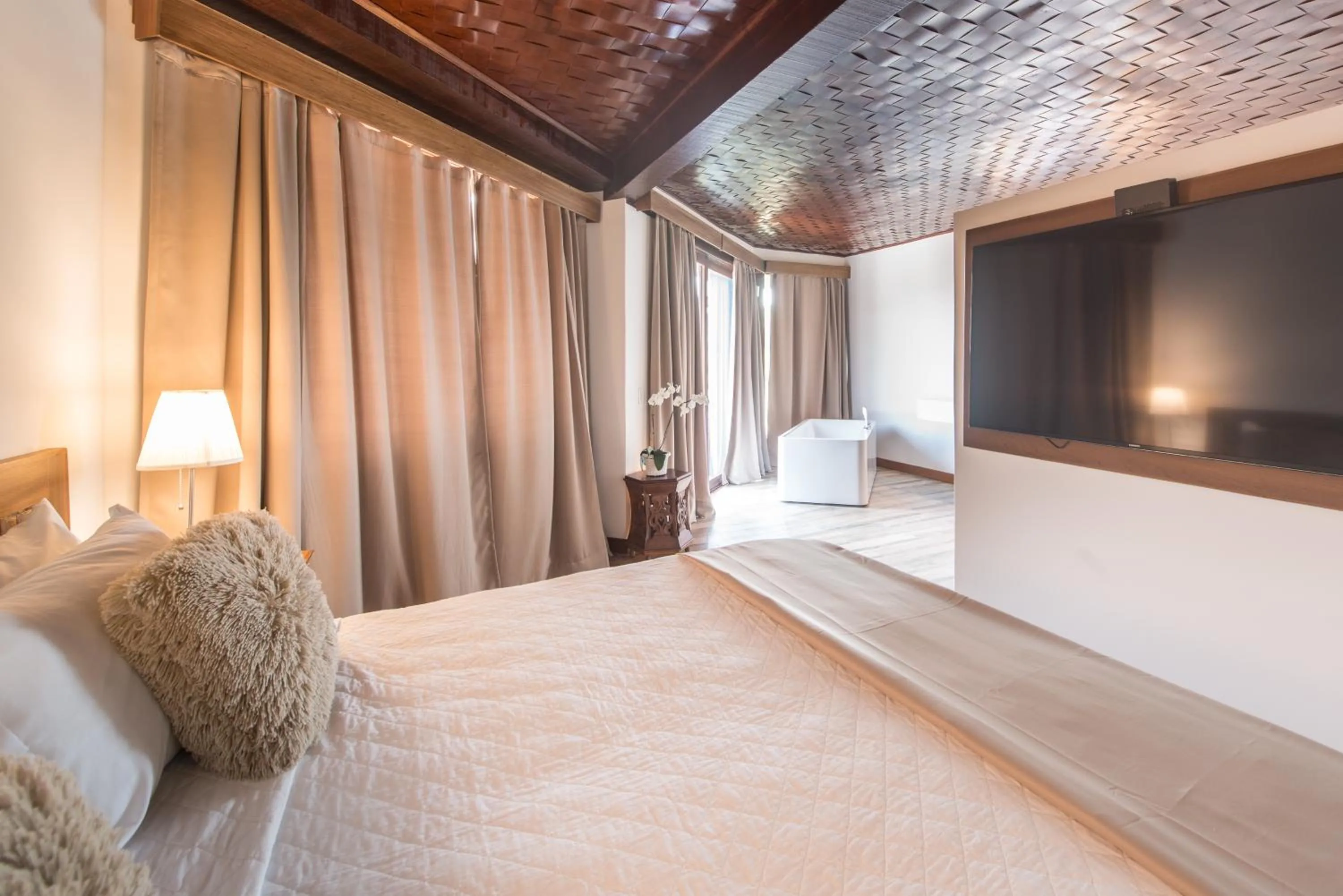 Photo of the whole room, Bed in La Pedrera Small Hotel & Spa