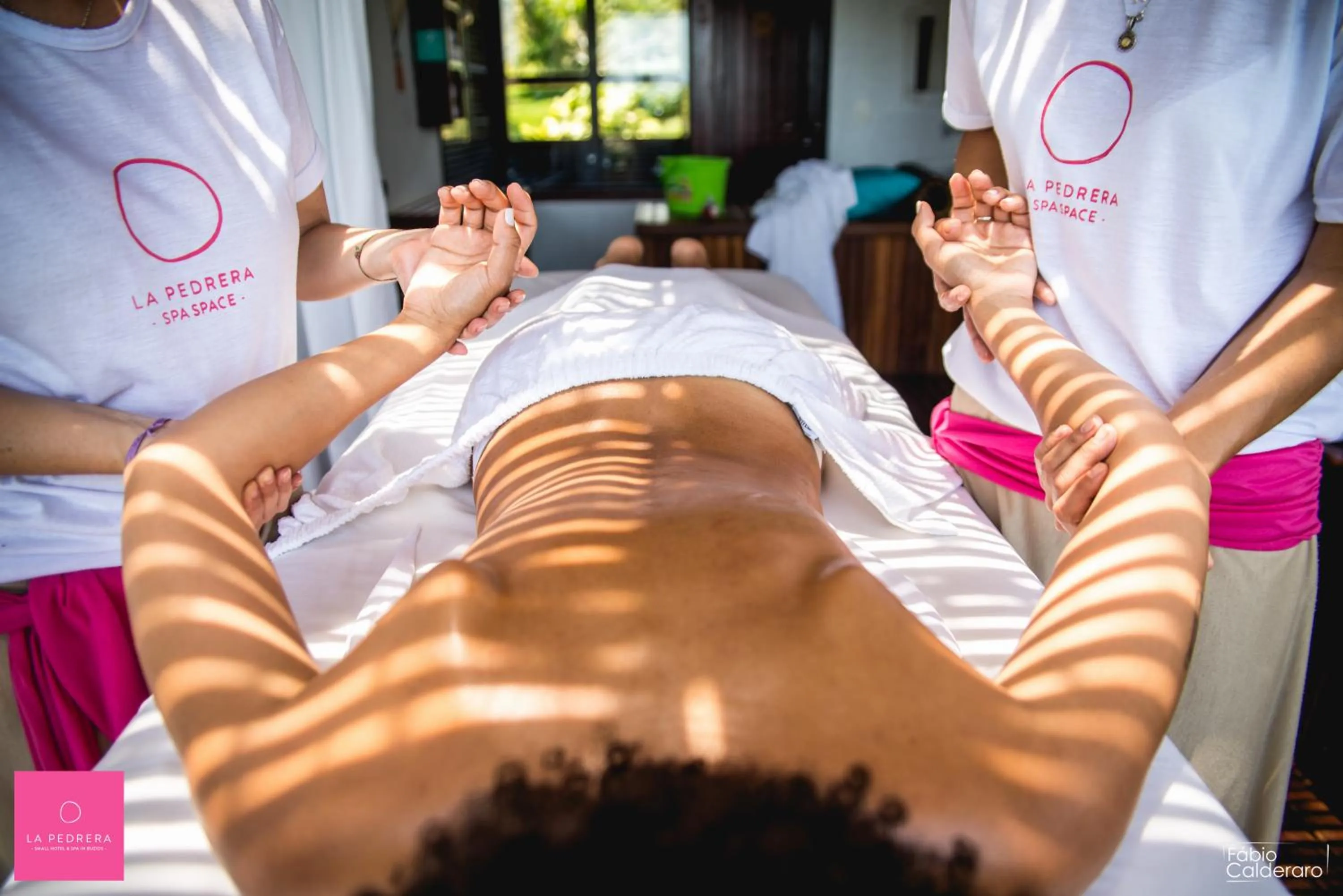 Massage in La Pedrera Small Hotel & Spa