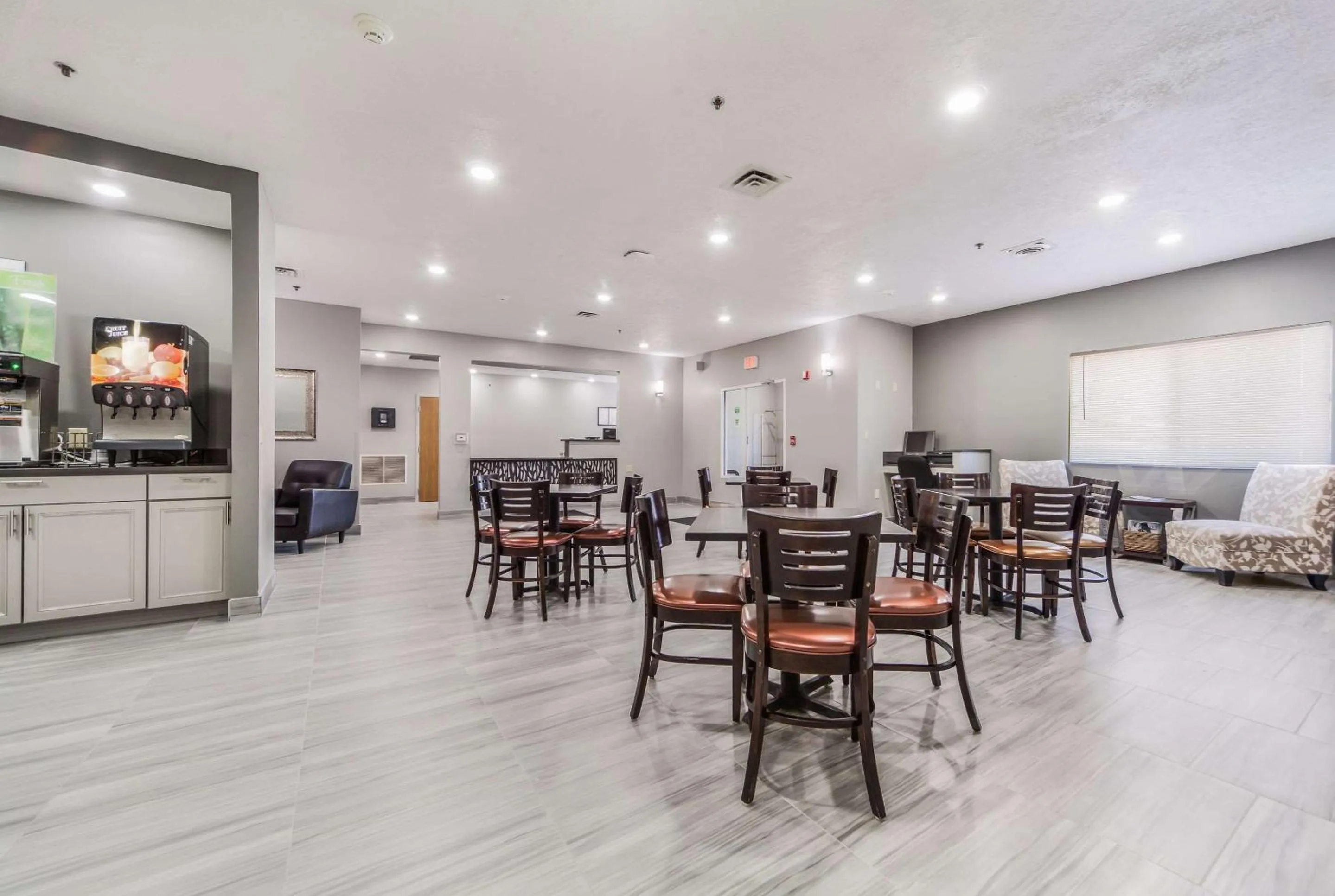 Lobby or reception in Quality Inn & Suites Omaha Chalco