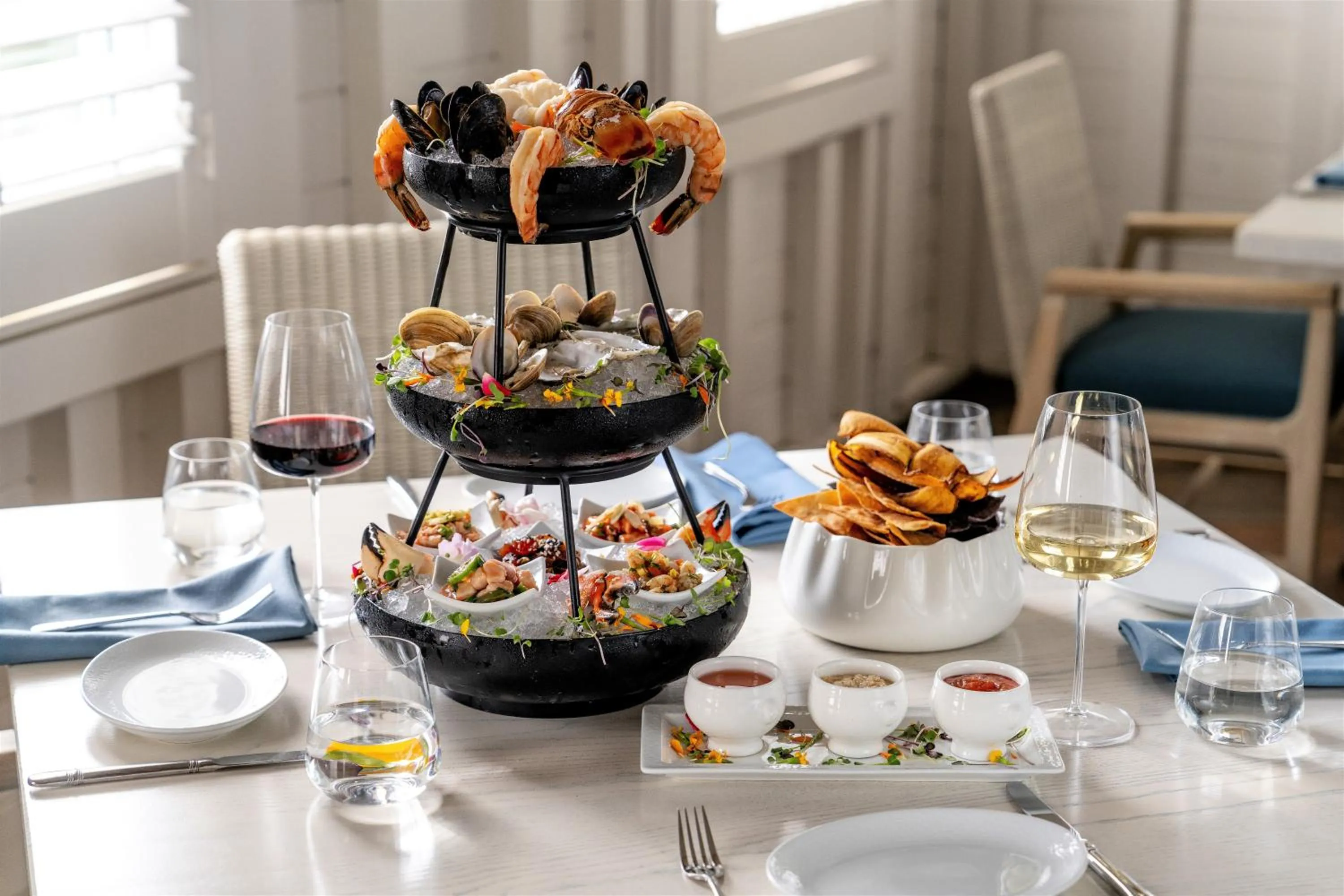 Restaurant/places to eat in Hyatt Regency Coconut Point Resort & Spa Near Naples