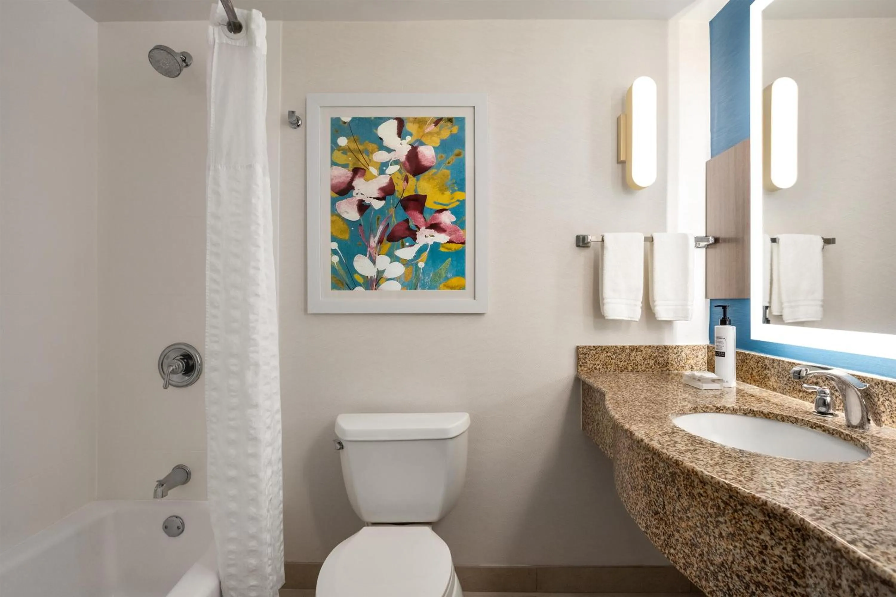 Bathroom in Hilton Garden Inn Fort Myers Airport/FGCU