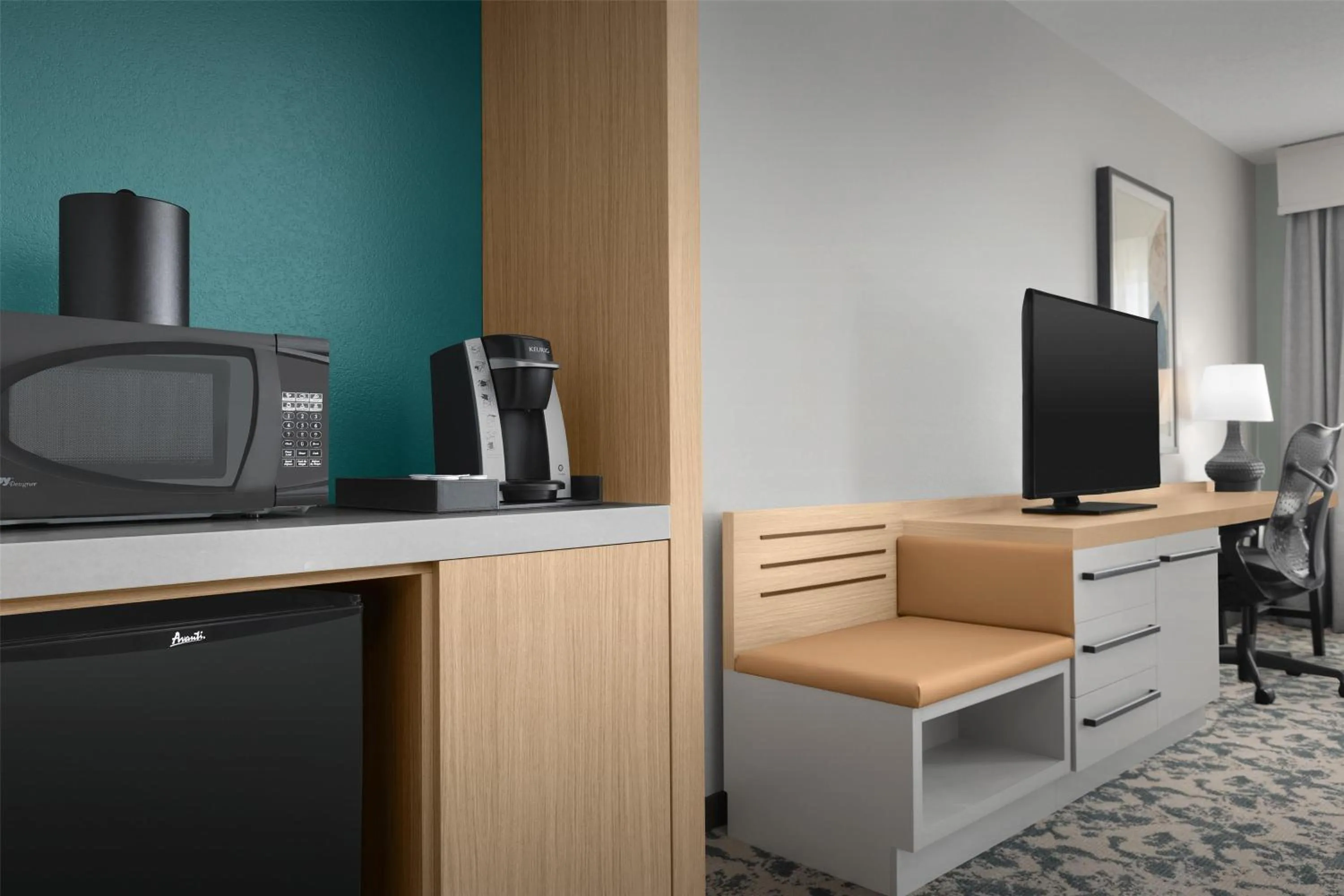 Photo of the whole room in Hilton Garden Inn Huntsville/Space Center